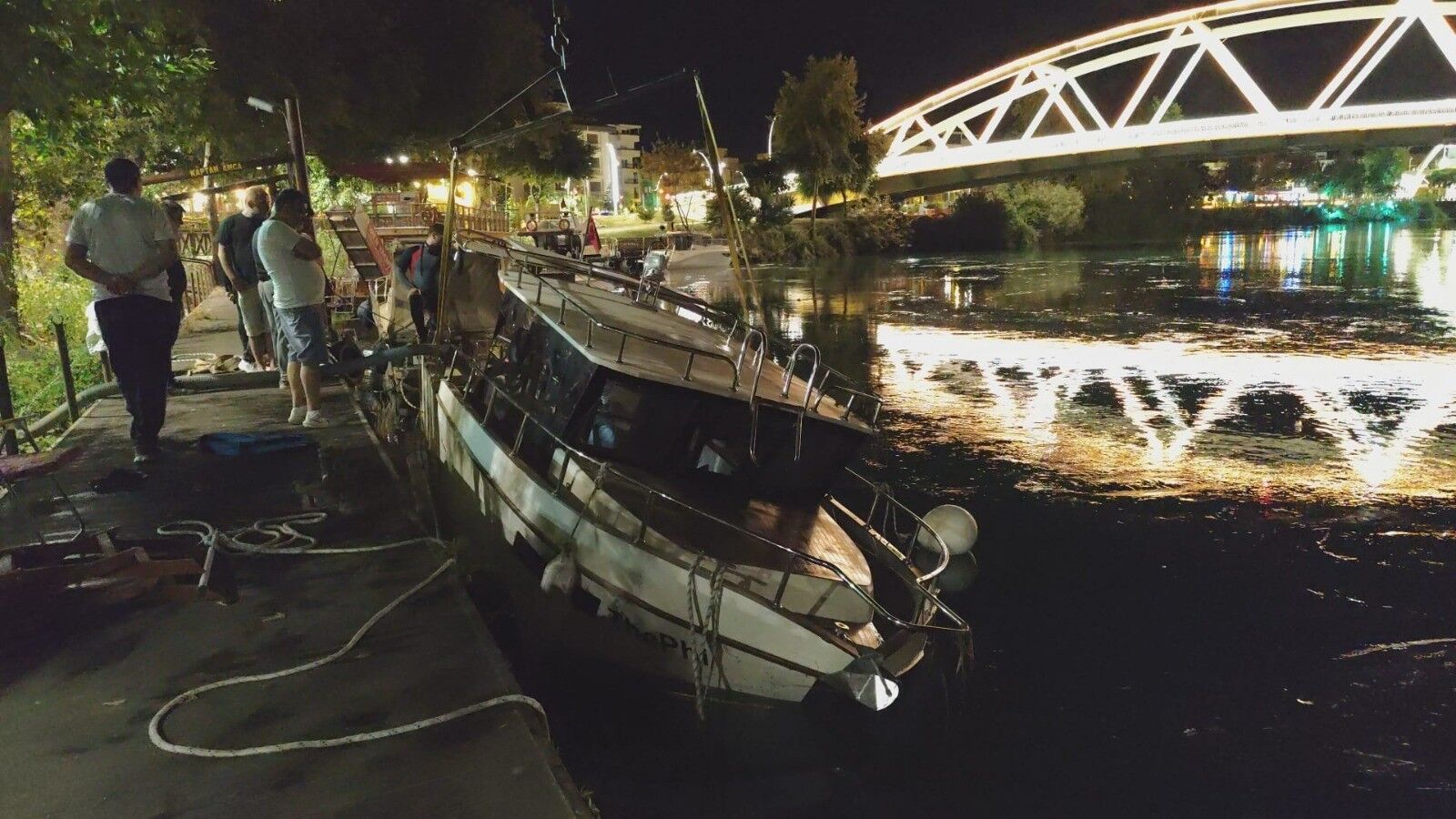 Manavgat'ta Tekne Batmaya Başladı! Sak Harekete Geçti (1)