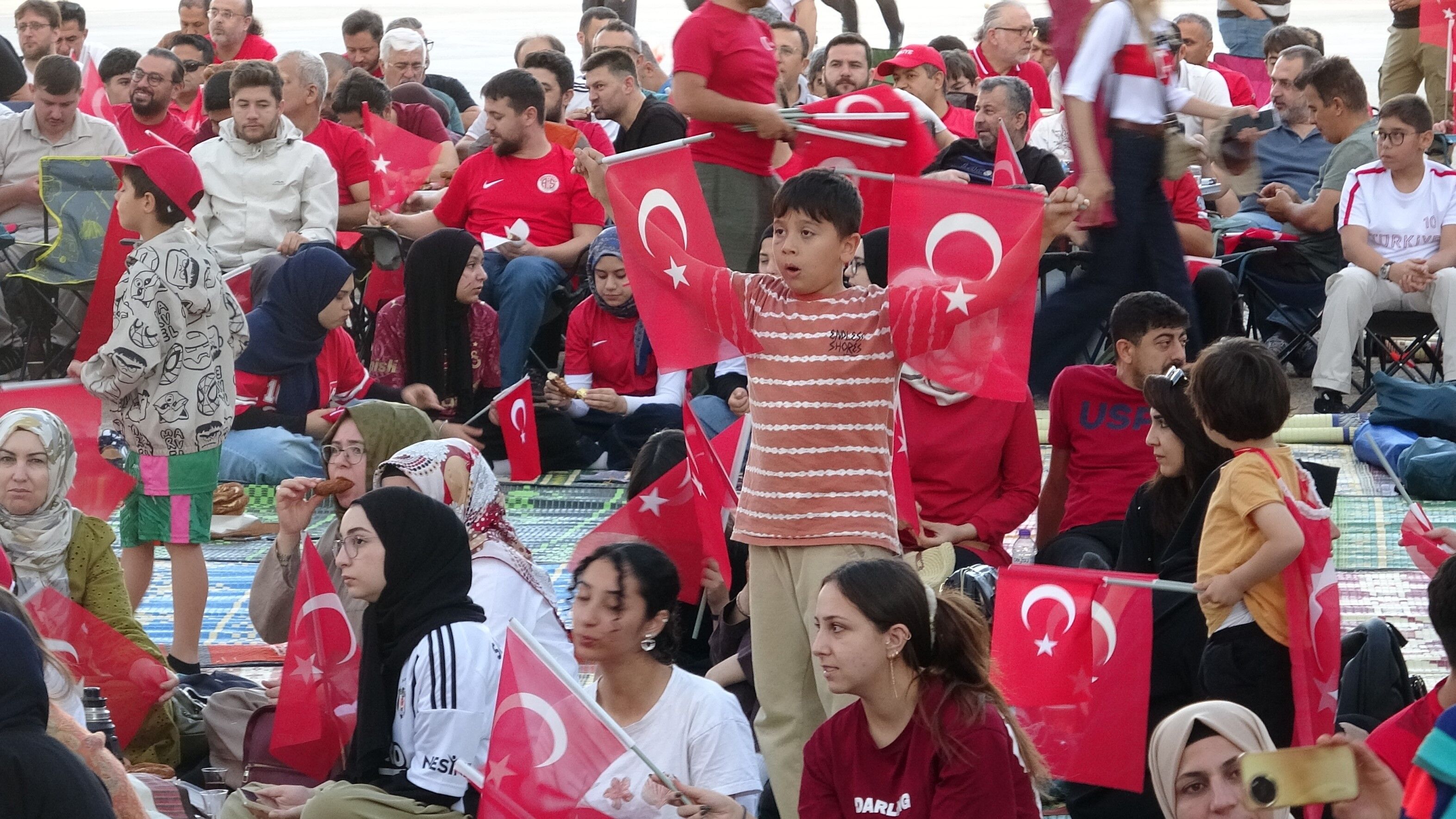 Milli Maç (2)