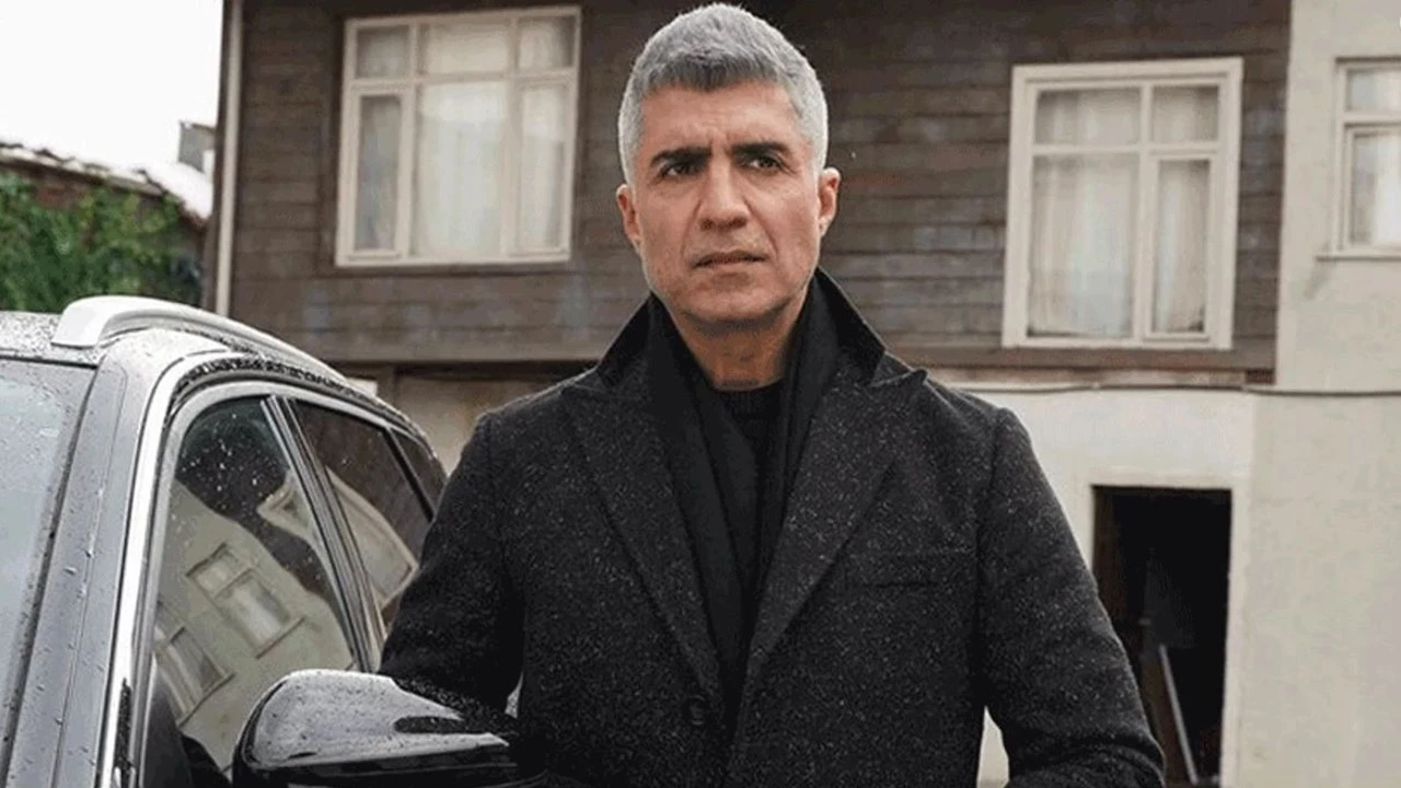 Özcan Deniz4