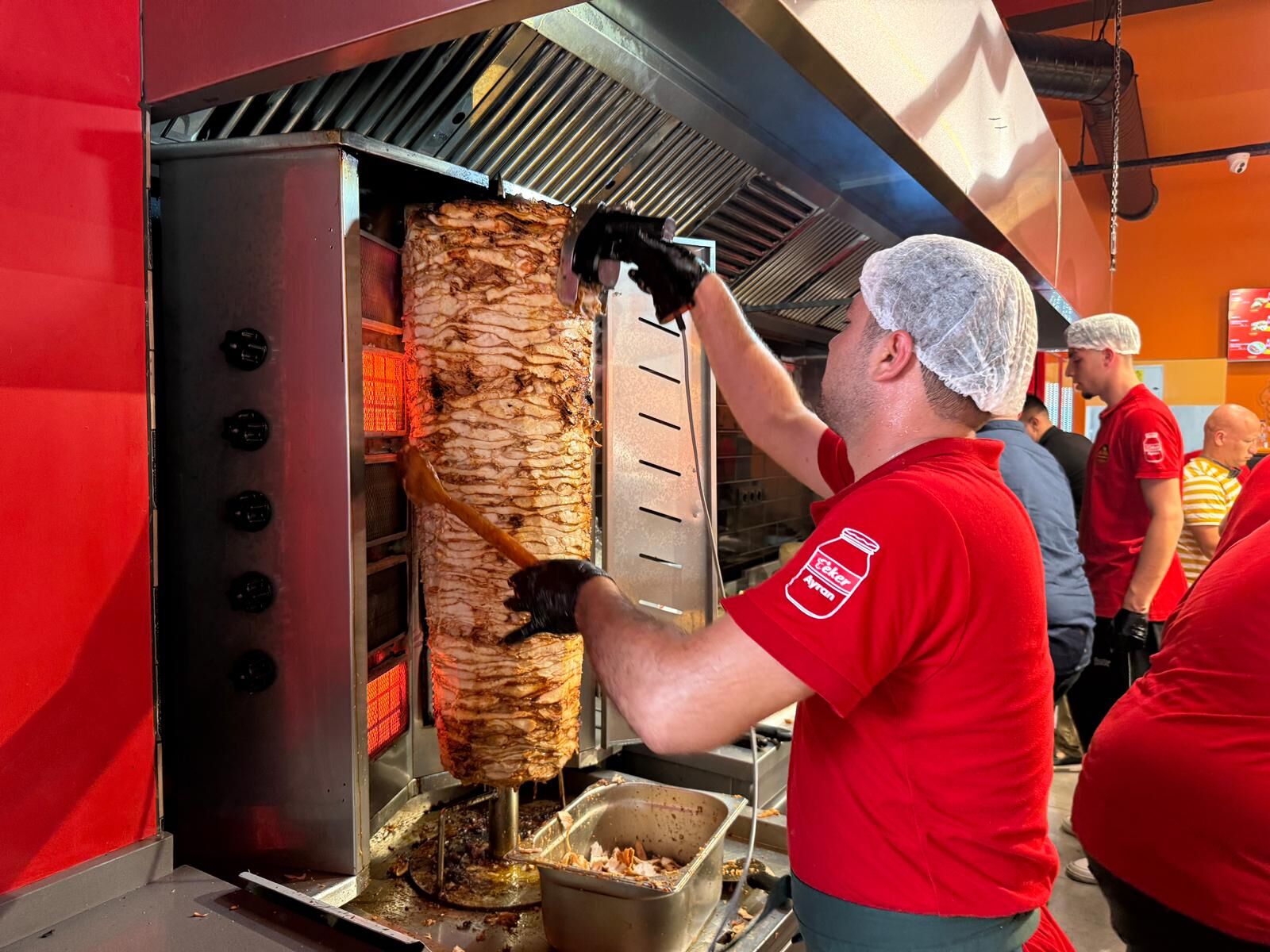 Senem Döner’den Alanya’da Yeni Şubesini Açtı (3)