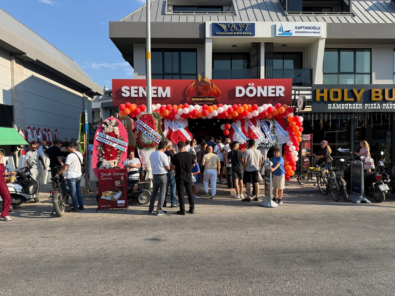 Senem Döner’den Alanya’da Yeni Şubesini Açtı (4)
