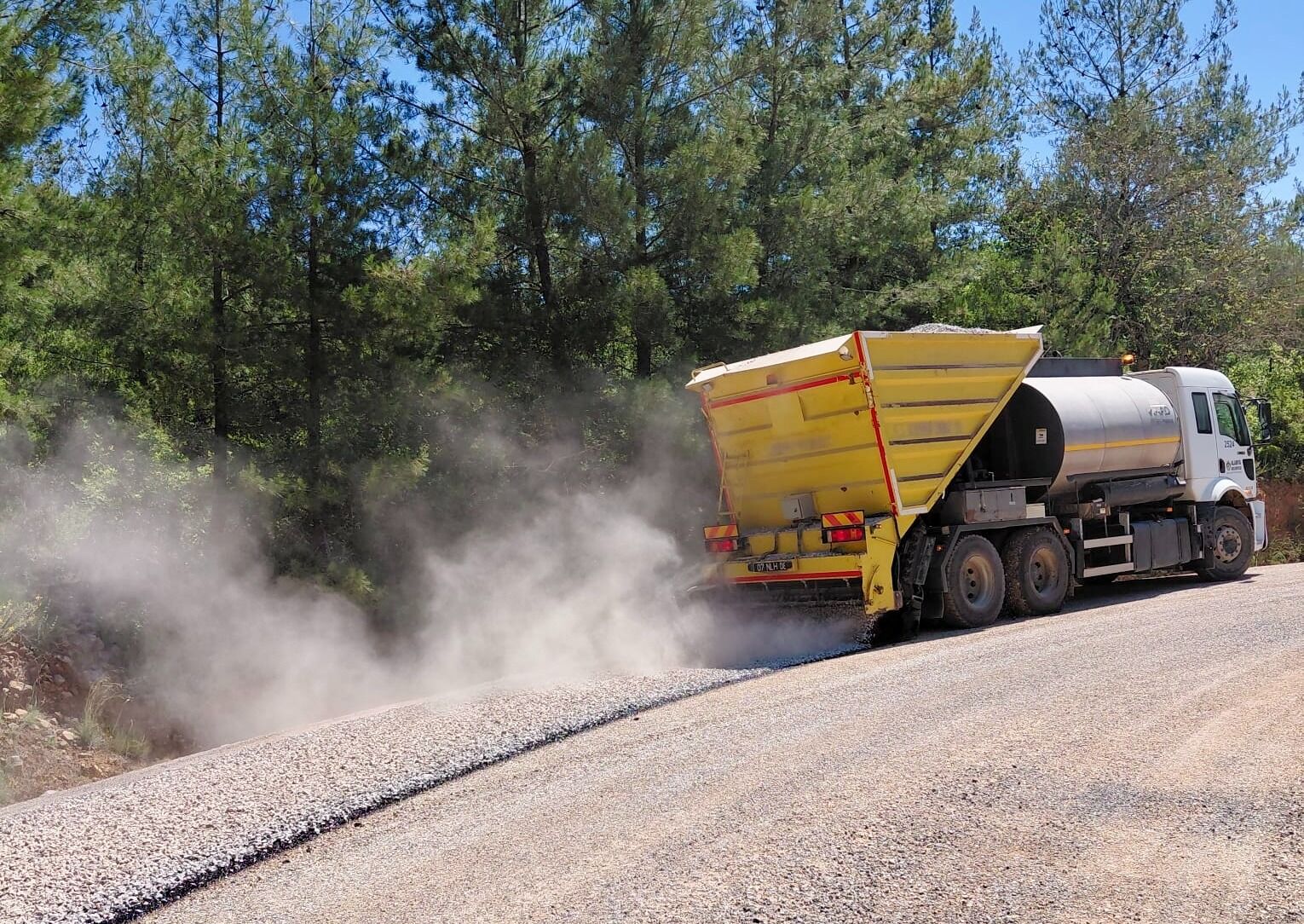 Toz Toprak Çilesi Bitti Alanya’da Kritik Yollar Trafiğe Açıldı (5)
