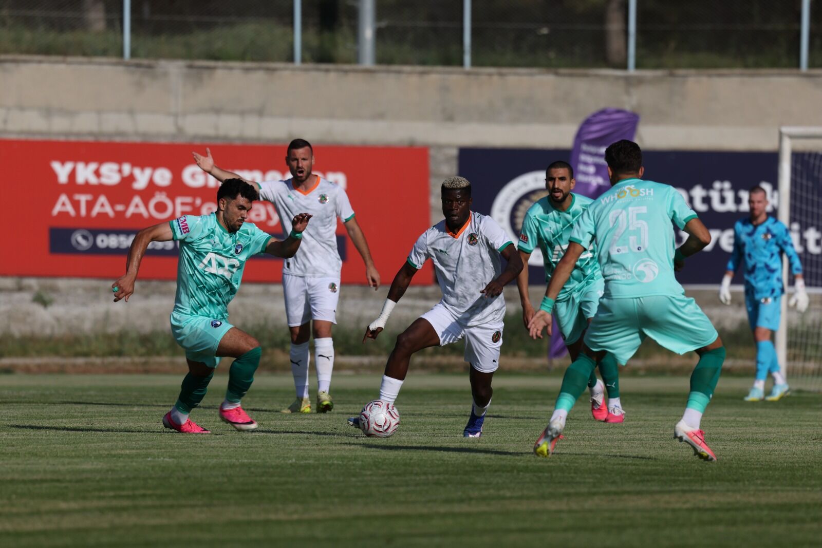 Alanyaspor Hazırlık Maçında Sos Verdi 2 (2)
