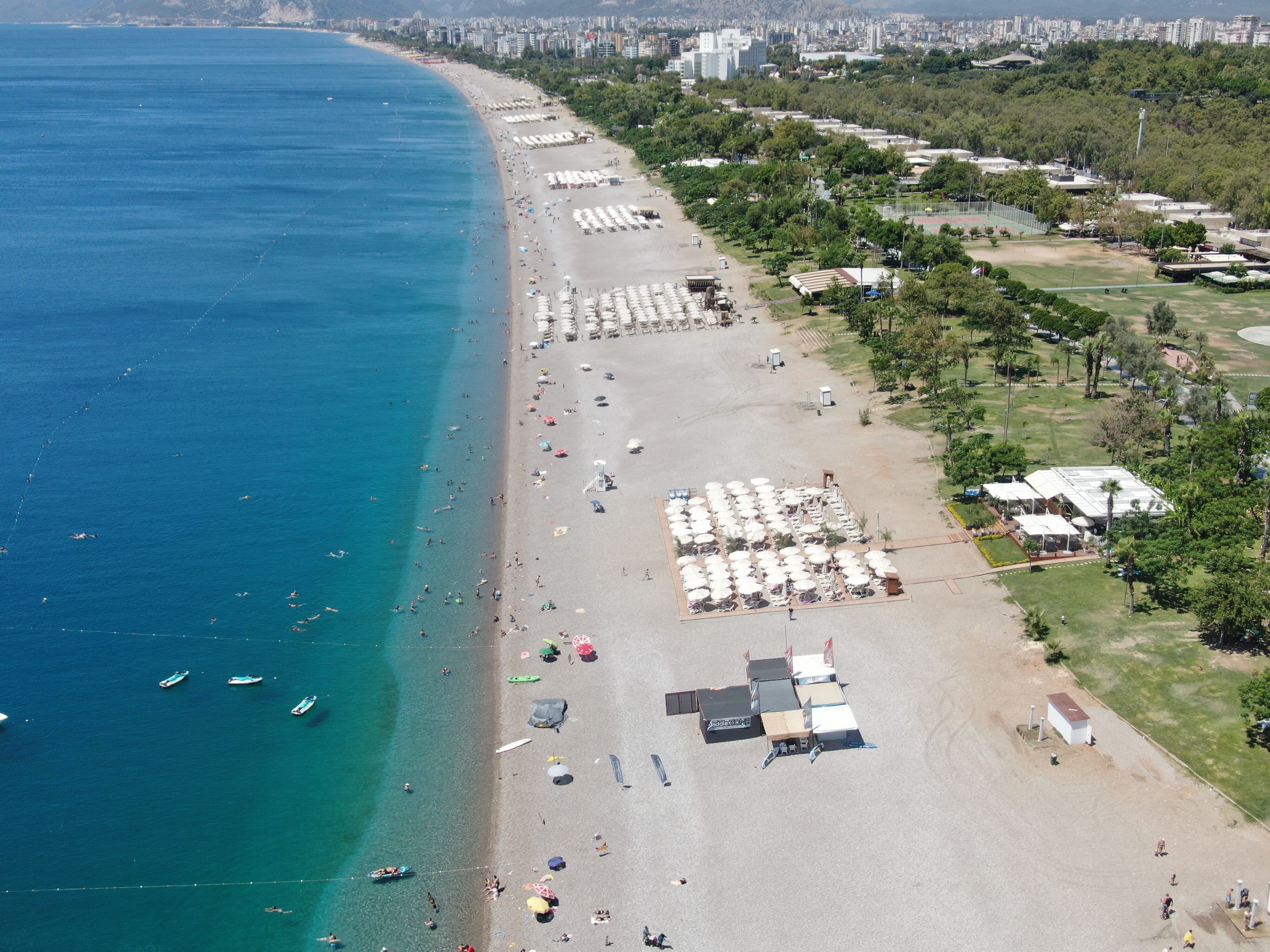 Antalya 44 Dereceyi Gördü Gölge Bile Alev Alıyor (4)