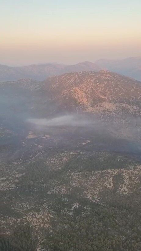 Antalya Korku Dolu Geceyi Yaşadı! Yangın Kontrol Altında (1)