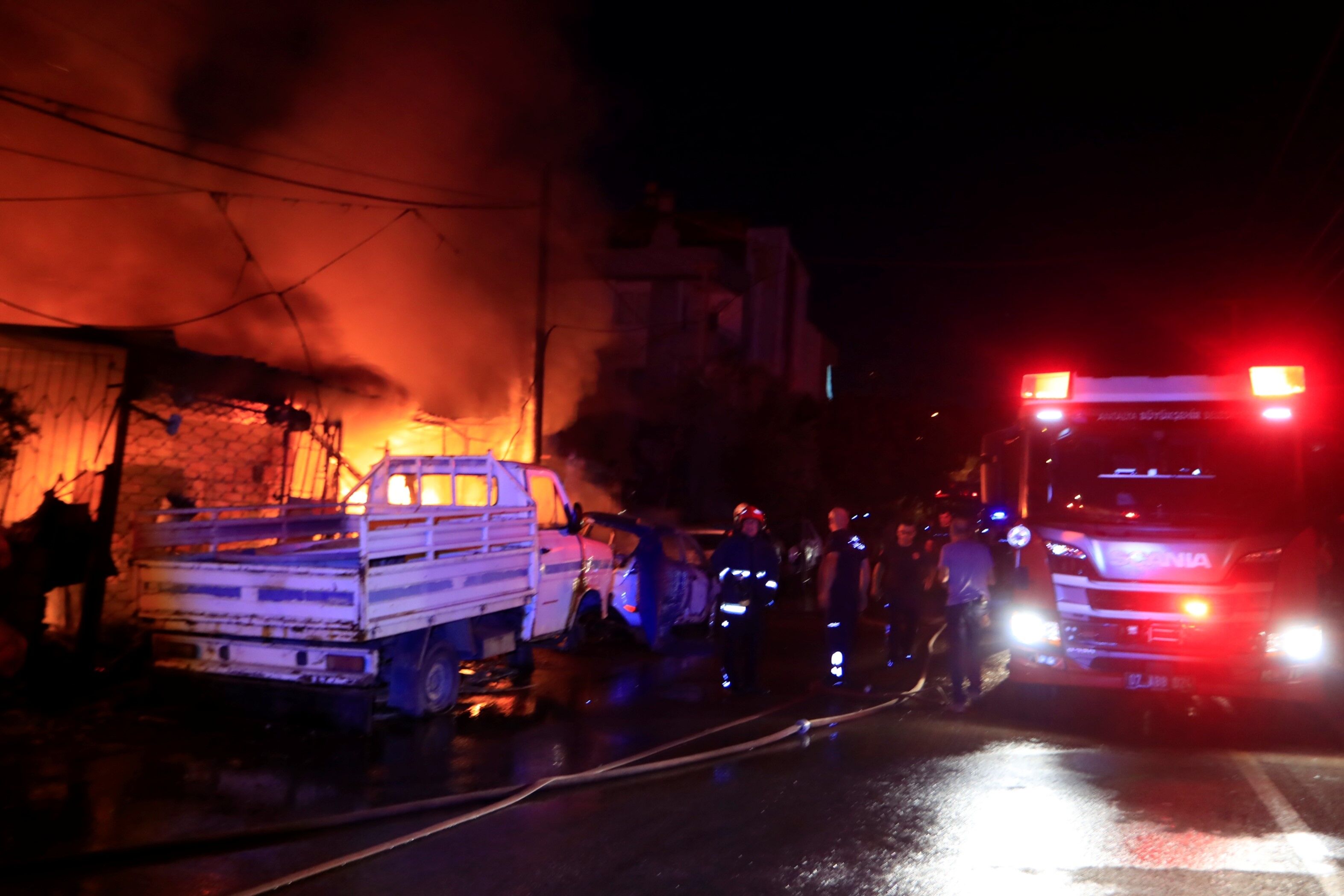 Antalya'da Emeklerinin Yanışına Şahit Oldu (4)
