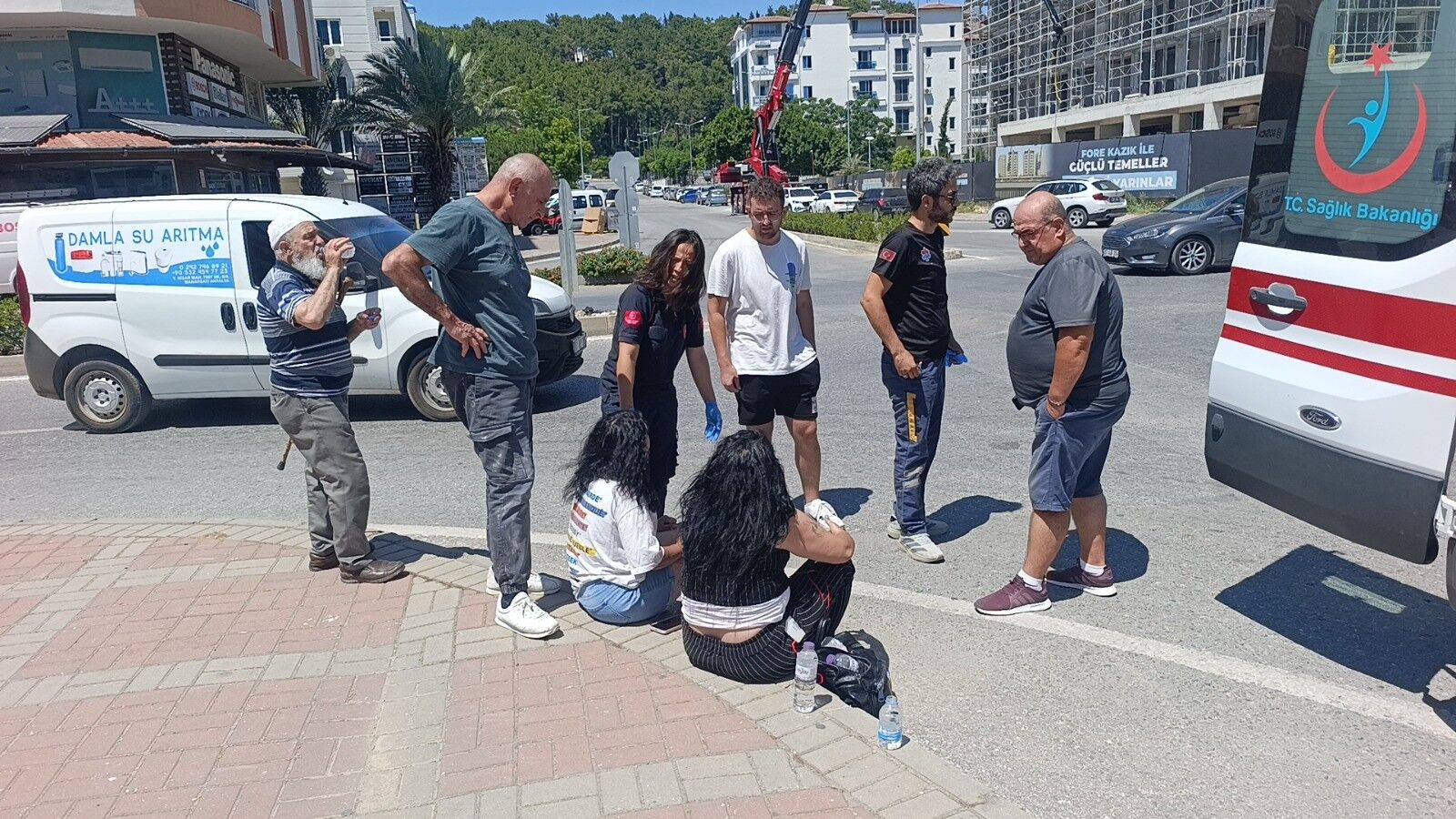 Manavgat'ta Ani Fren Sonrası Kontrolden Çıkıp Devrildi (5)