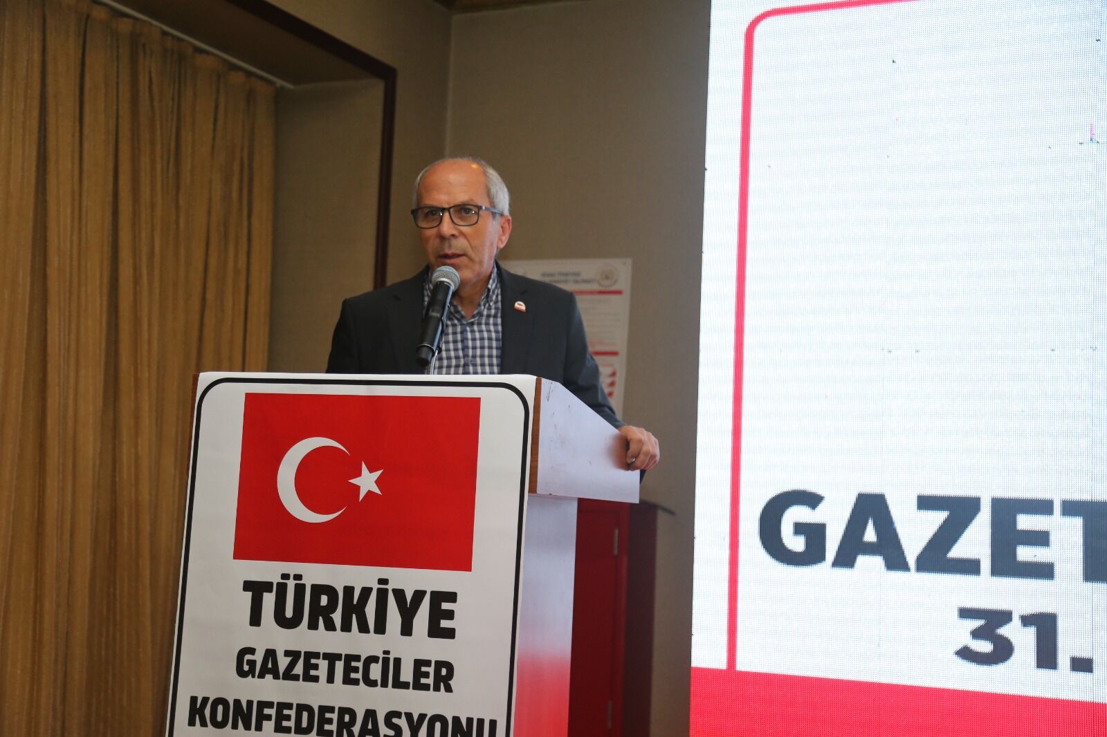 Tgk'dan Meslek Yasası Hamlesi (2)