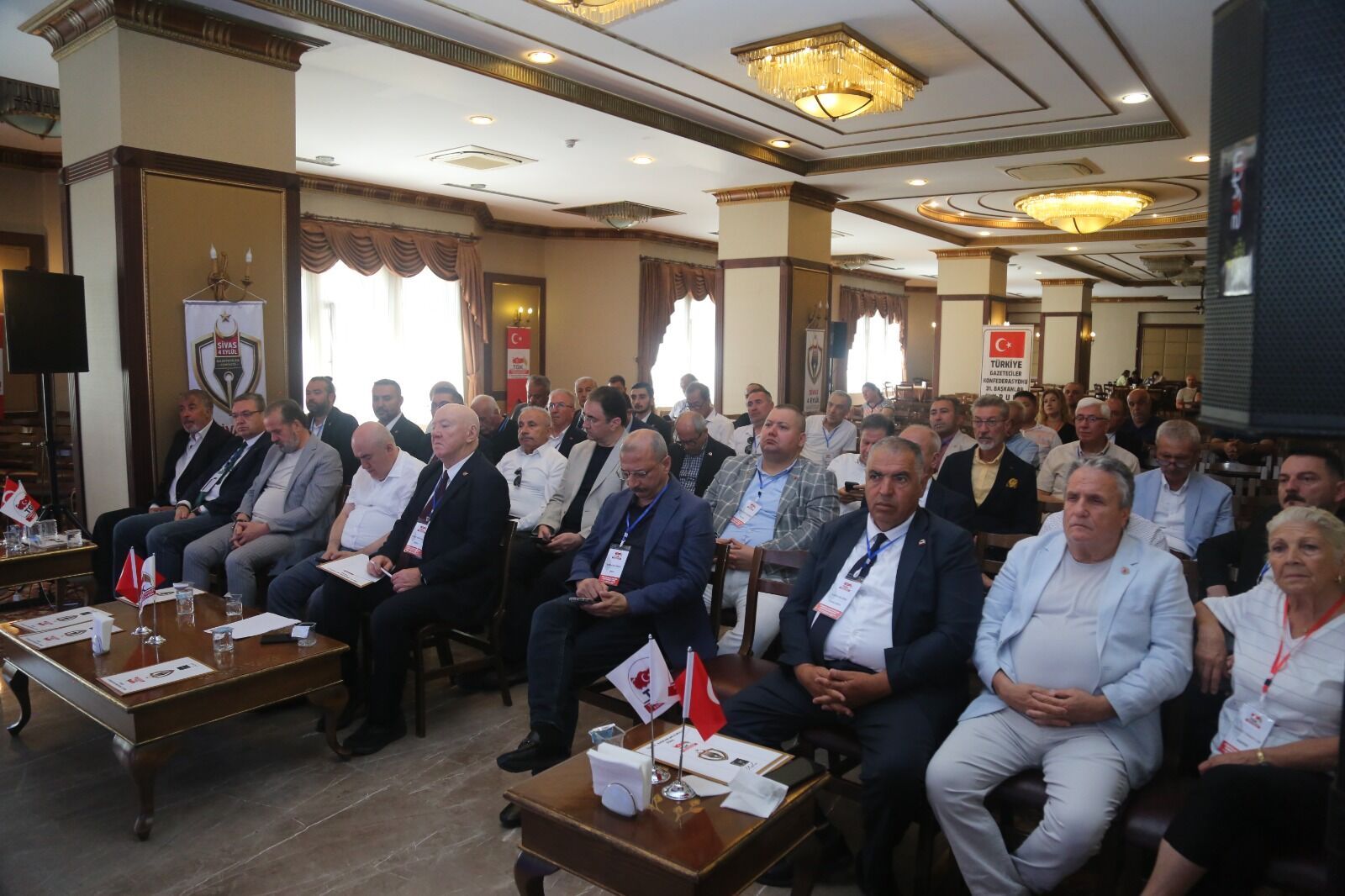 Tgk'dan Meslek Yasası Hamlesi (3)