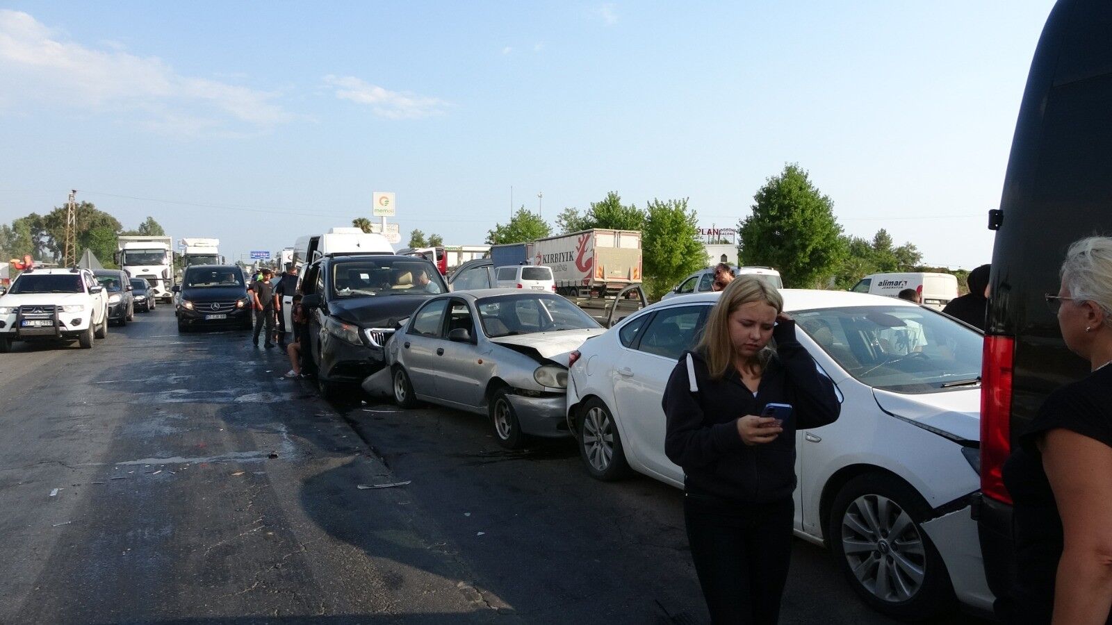 Alanya Manavgat Yolunda Can Pazarı Şoför Uyuyor Muydu (4)