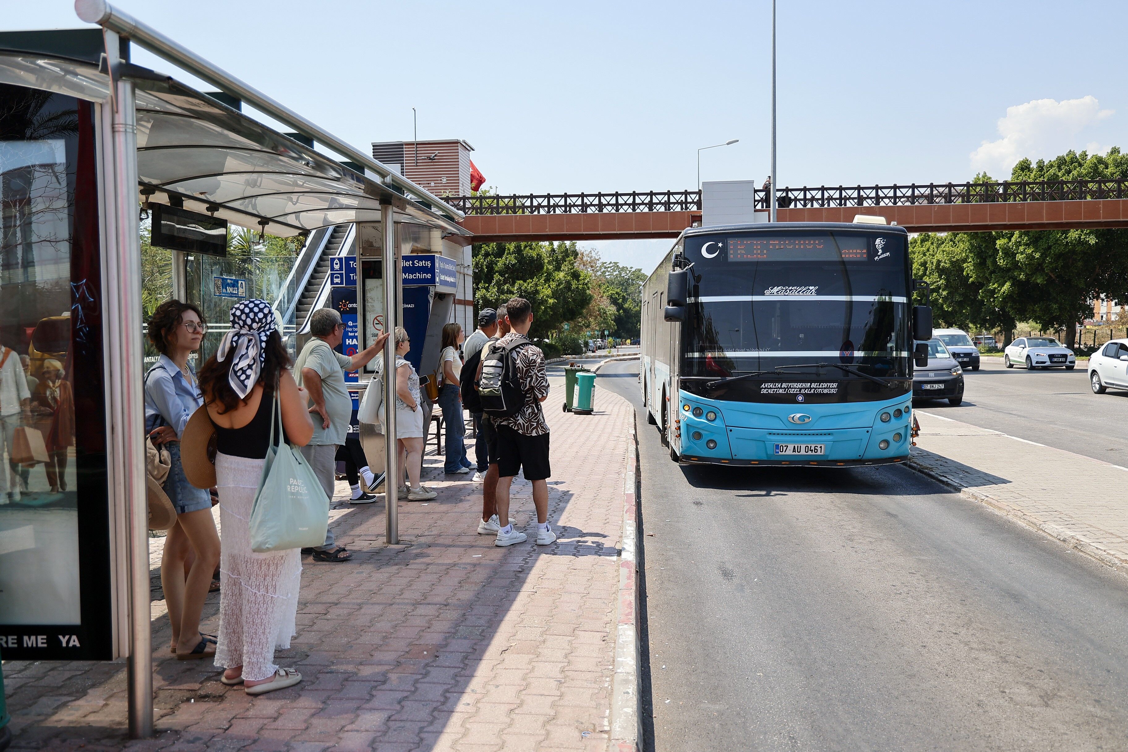 Antalya Ve Alanya'da Otobüsler Durakta Durmak Zorunda! Durmayanı Abi̇m'e Bildirin (2)