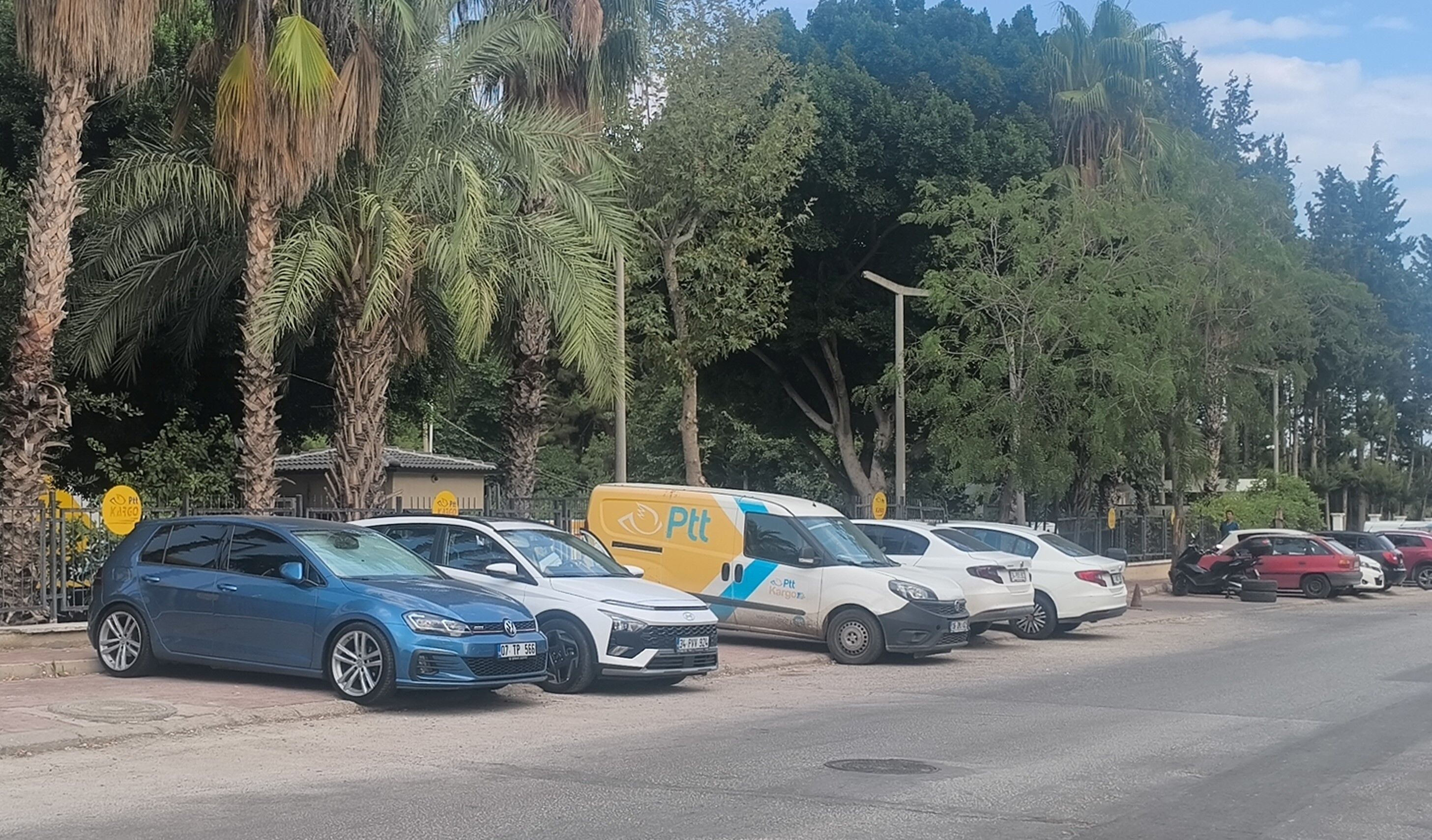 Antalya Yollarında 'Insaf' Çağrısı Engelliler Bireyler Nasıl Geçecek (4)