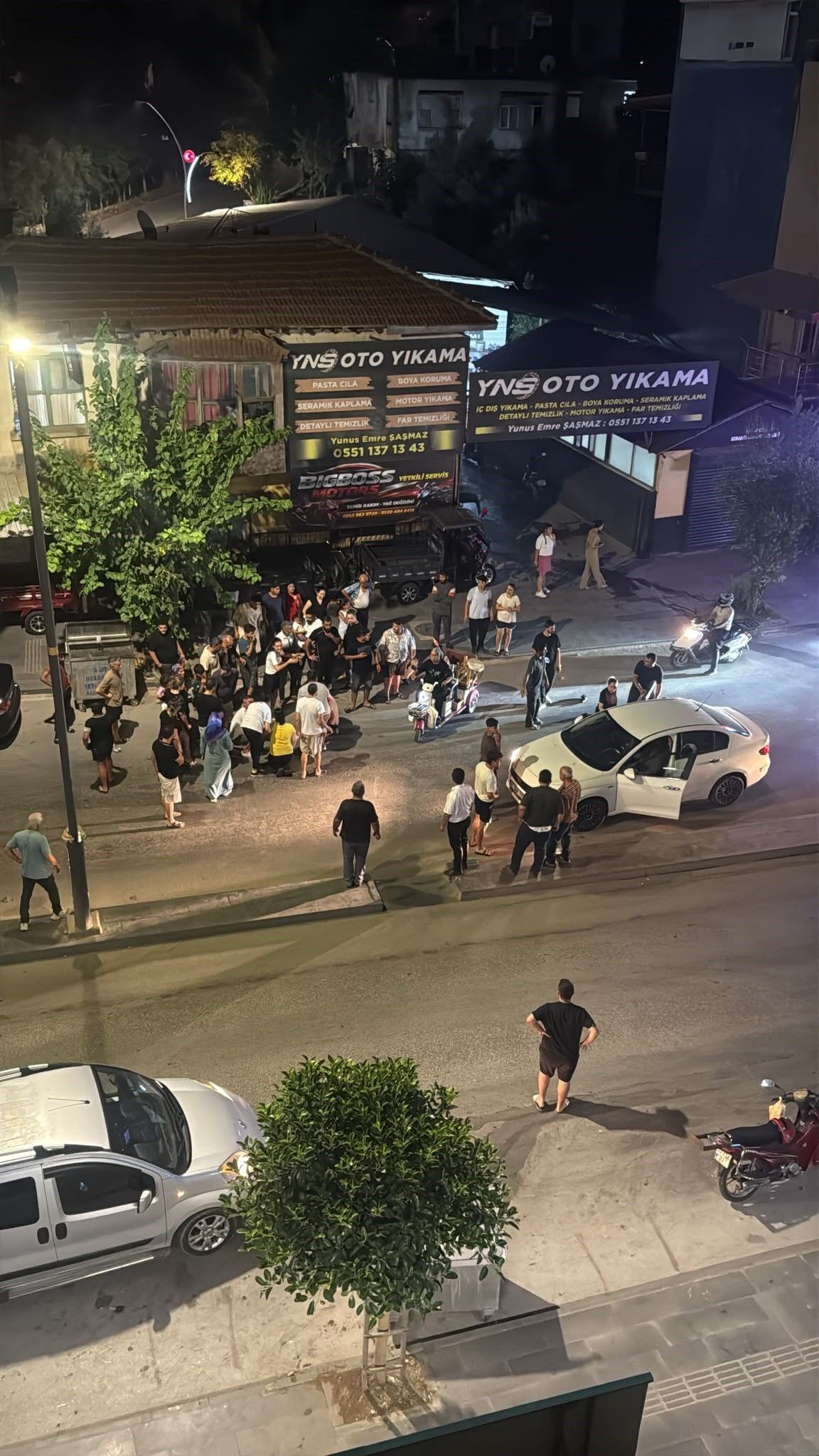 Antalya'da 2 Yaşındaki Çocuk Otomobilin Altında Kaldı (2)