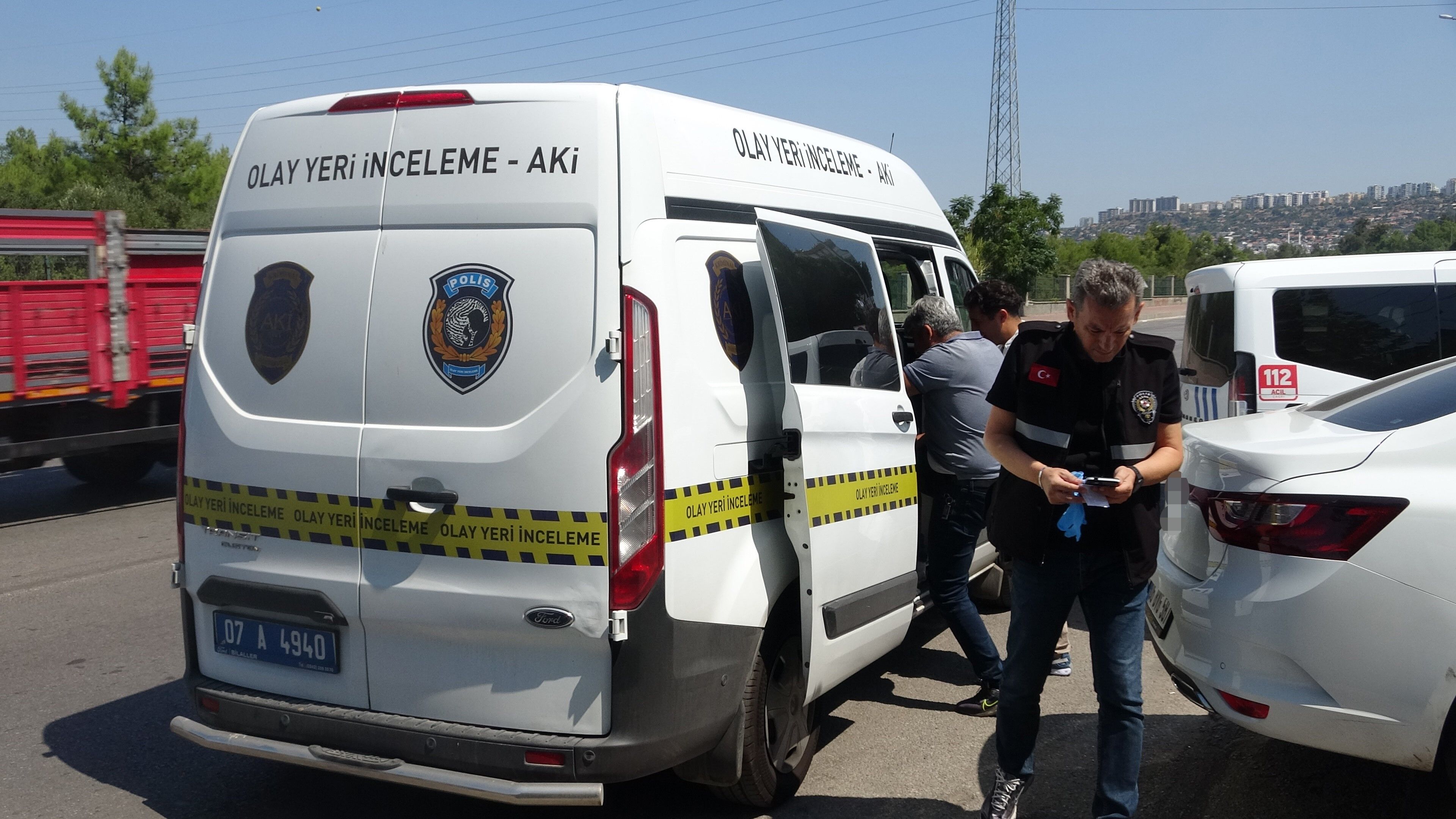 Antalya'da Camiye Gidenler Şok Oldu Tuvalette Ölü Bulundu (5)