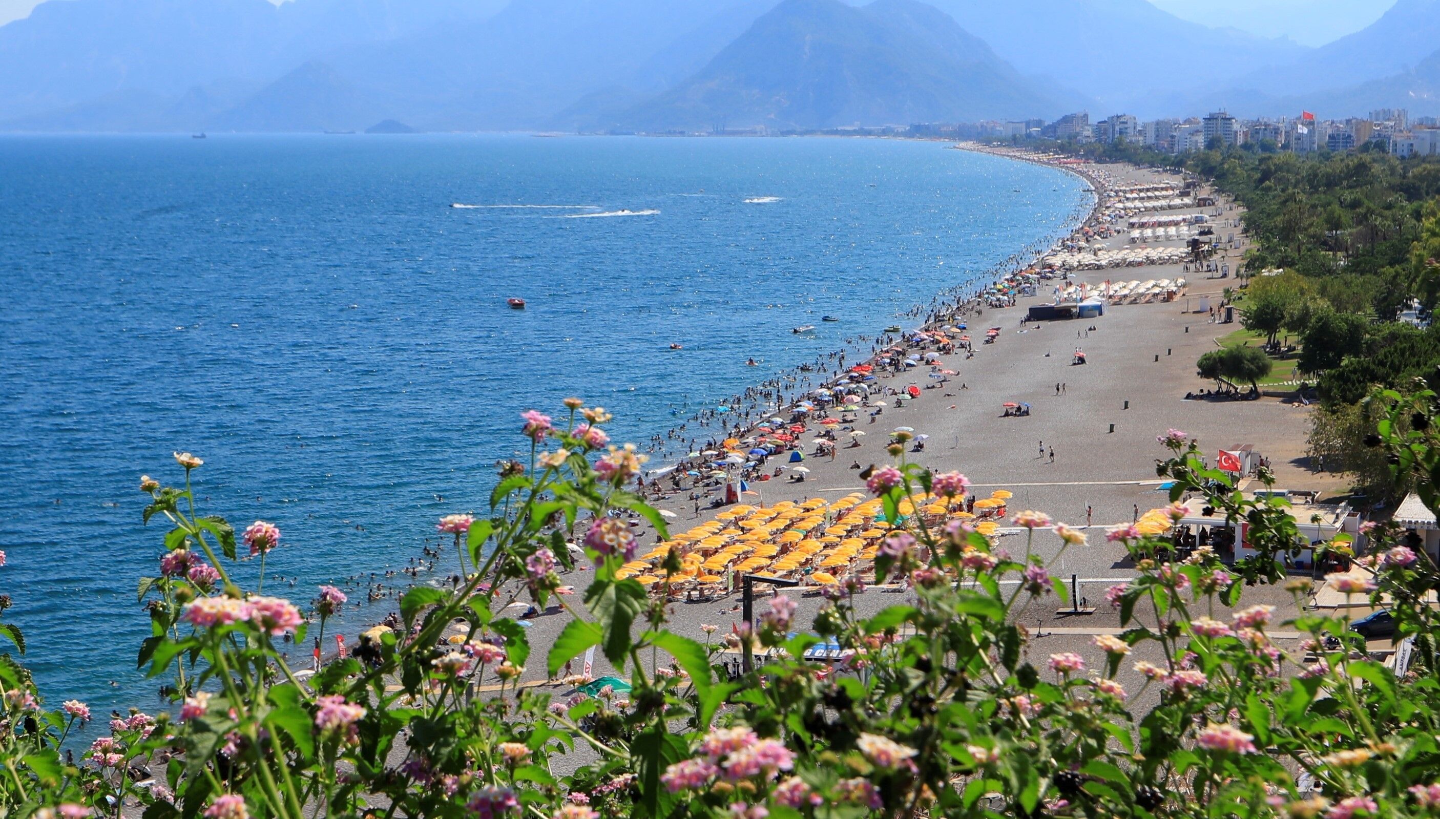 Antalya'da Oteller Doldu Ama Maliyet Zorluyor (1)