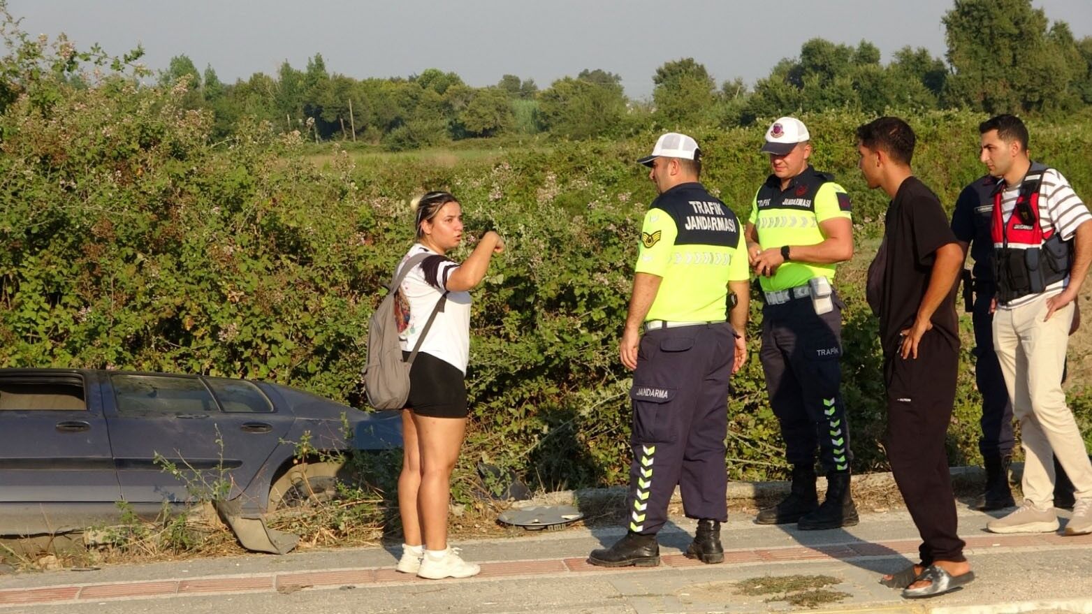 Antalya'da Zamanla Yarışan Ekipler Trafikte Zor Anlar Yaşadı (4)