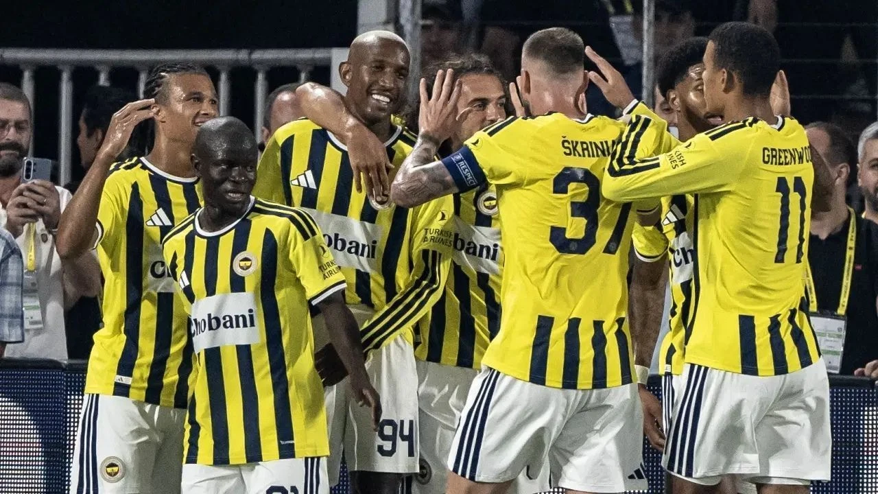 Fenerbahçe Sturm Graz-1