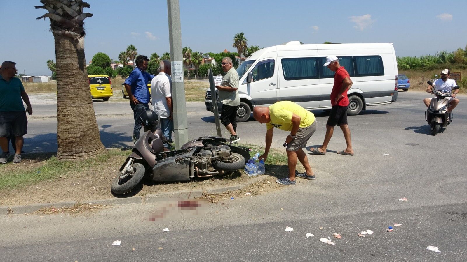 Manavgat'ta Motosiklet Sürücüsü Ağır Yaralandı (3)