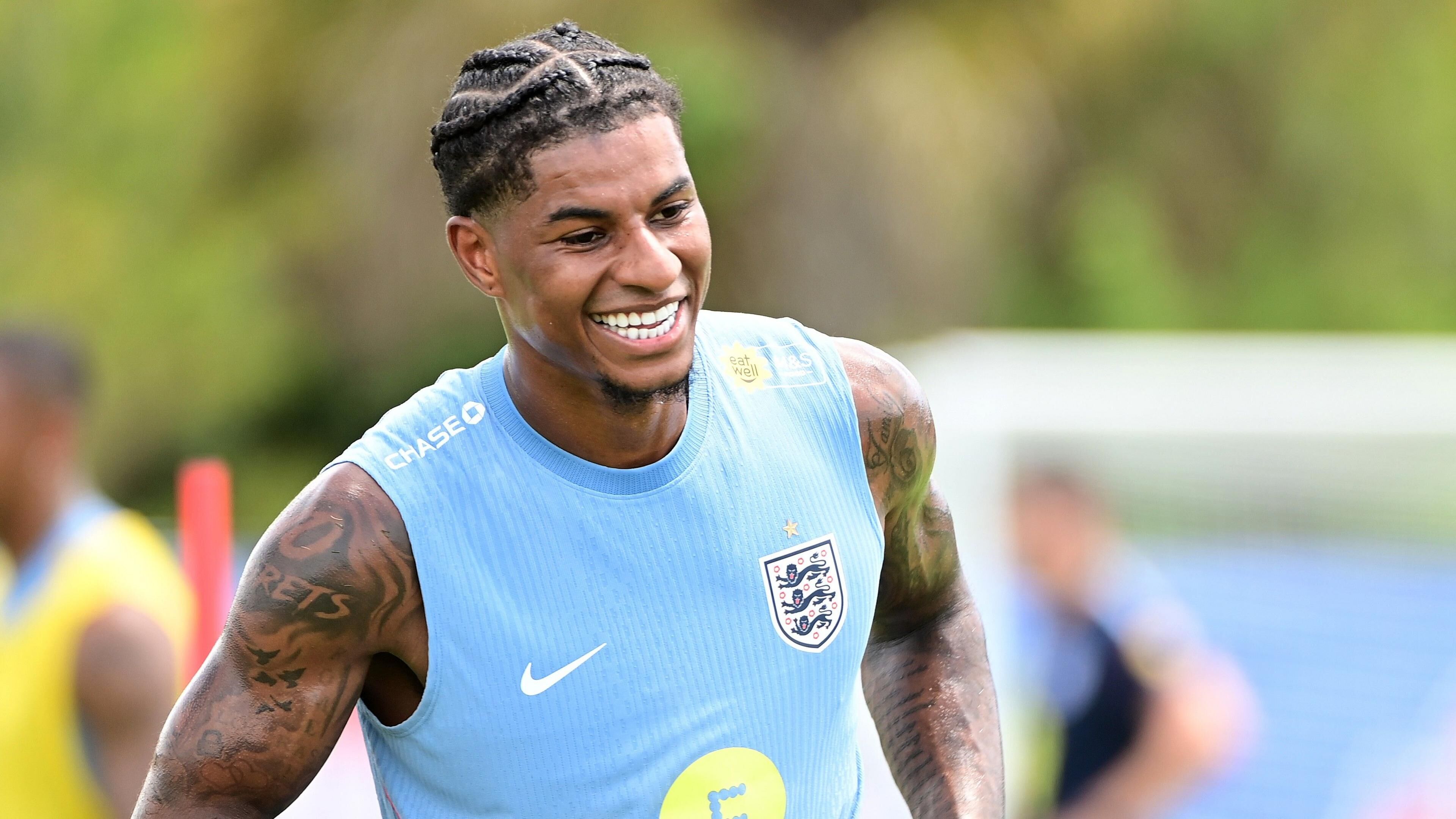 Marcus Rashford2-1