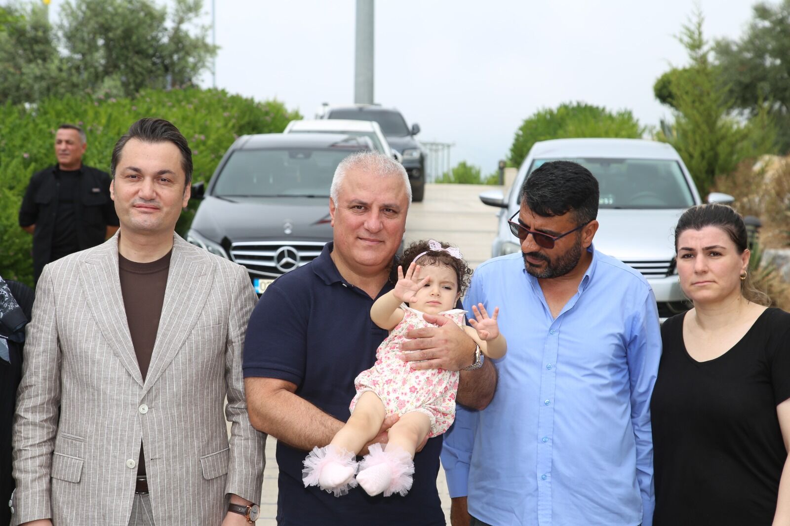 Taha Ve Esila Yaşasın Diye Alanya Birleşti Eray Erdem Masaya 500 Bin Tl Koydu (5)