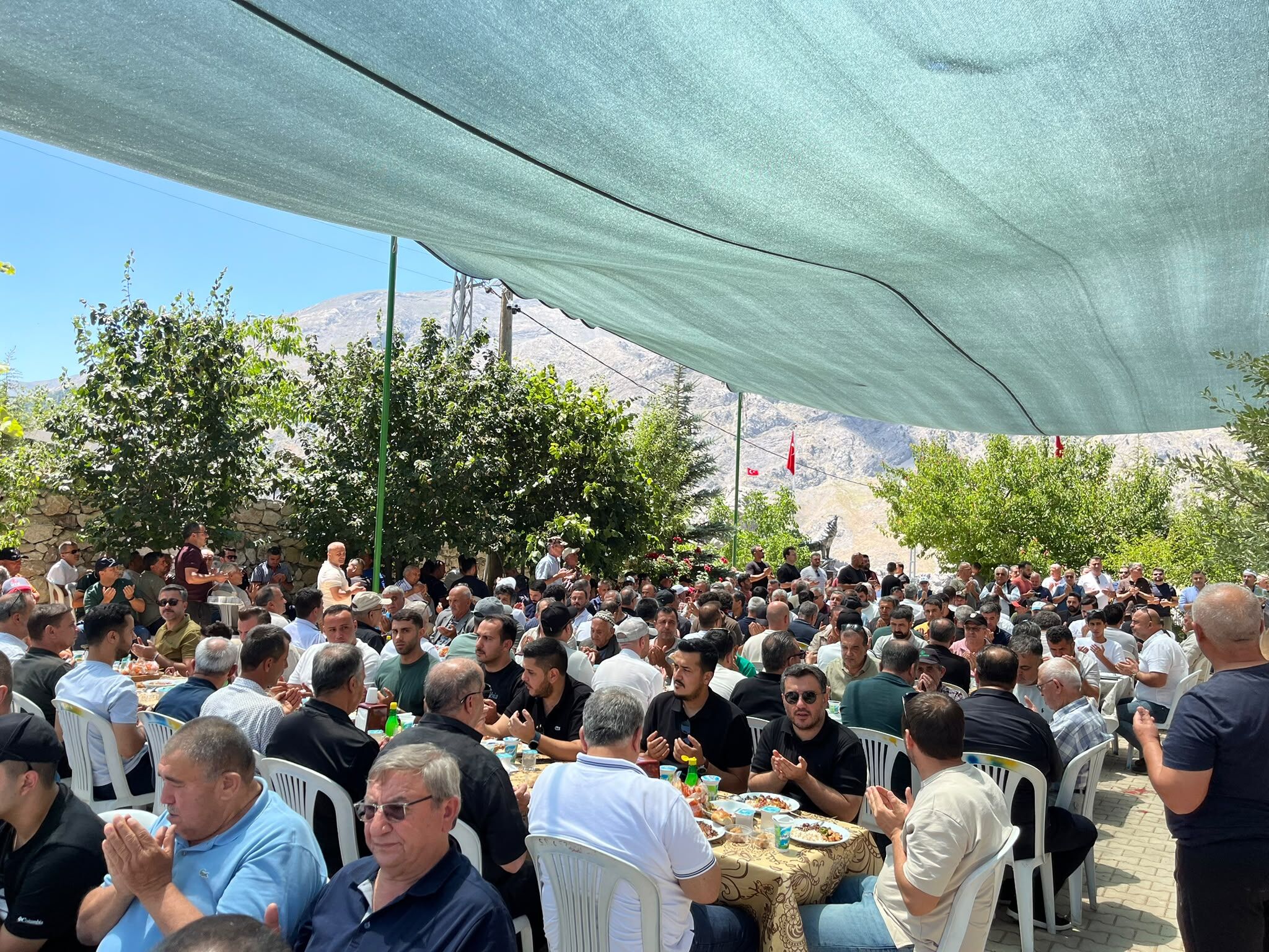 Yücel Gökbel Geleneğini Sürdürdü! Aynı Sofrada Buluştular (5)