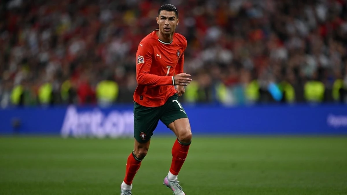 7B69B831 Ronaldo Portekiz2