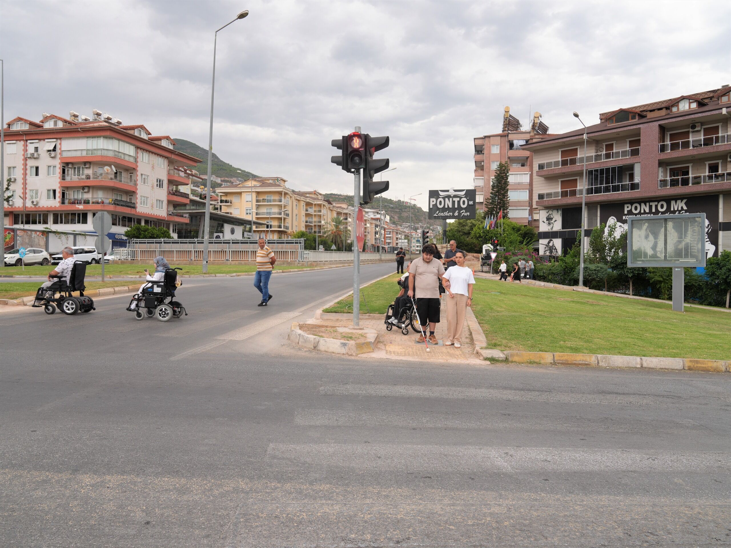 Alanya Çevreyolu'nda Belirlenen 310 Noktada Engel Kaldırıldı (1)