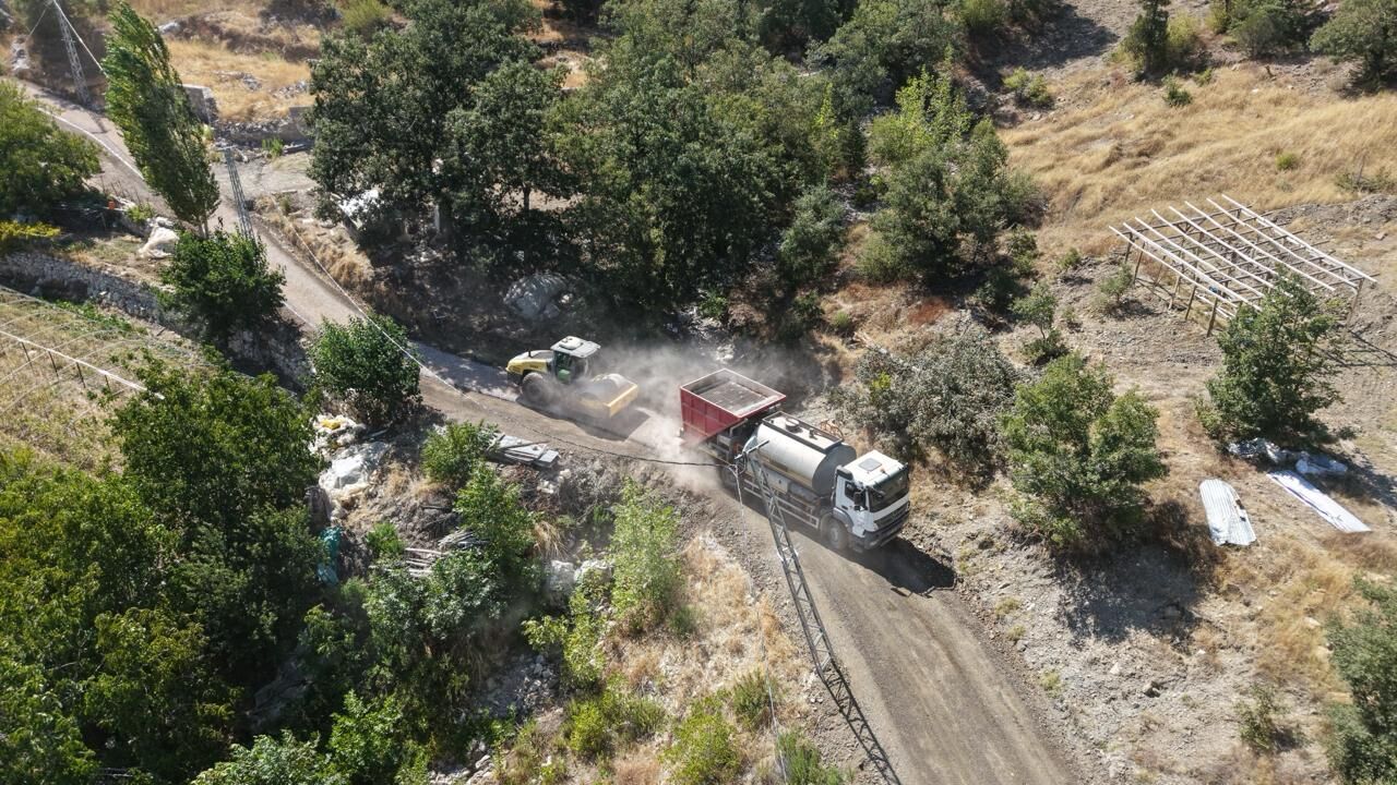Alanya Yıllardır Bekliyordu! Köy Içi Yola Da Asfalt Geliyor (2)