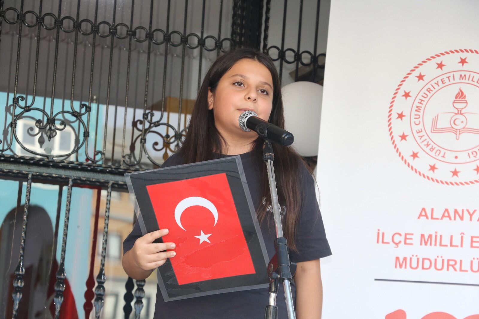 Alanya’da 64 Bin Öğrenci Için Bugün Ders Zili Çaldı (7)