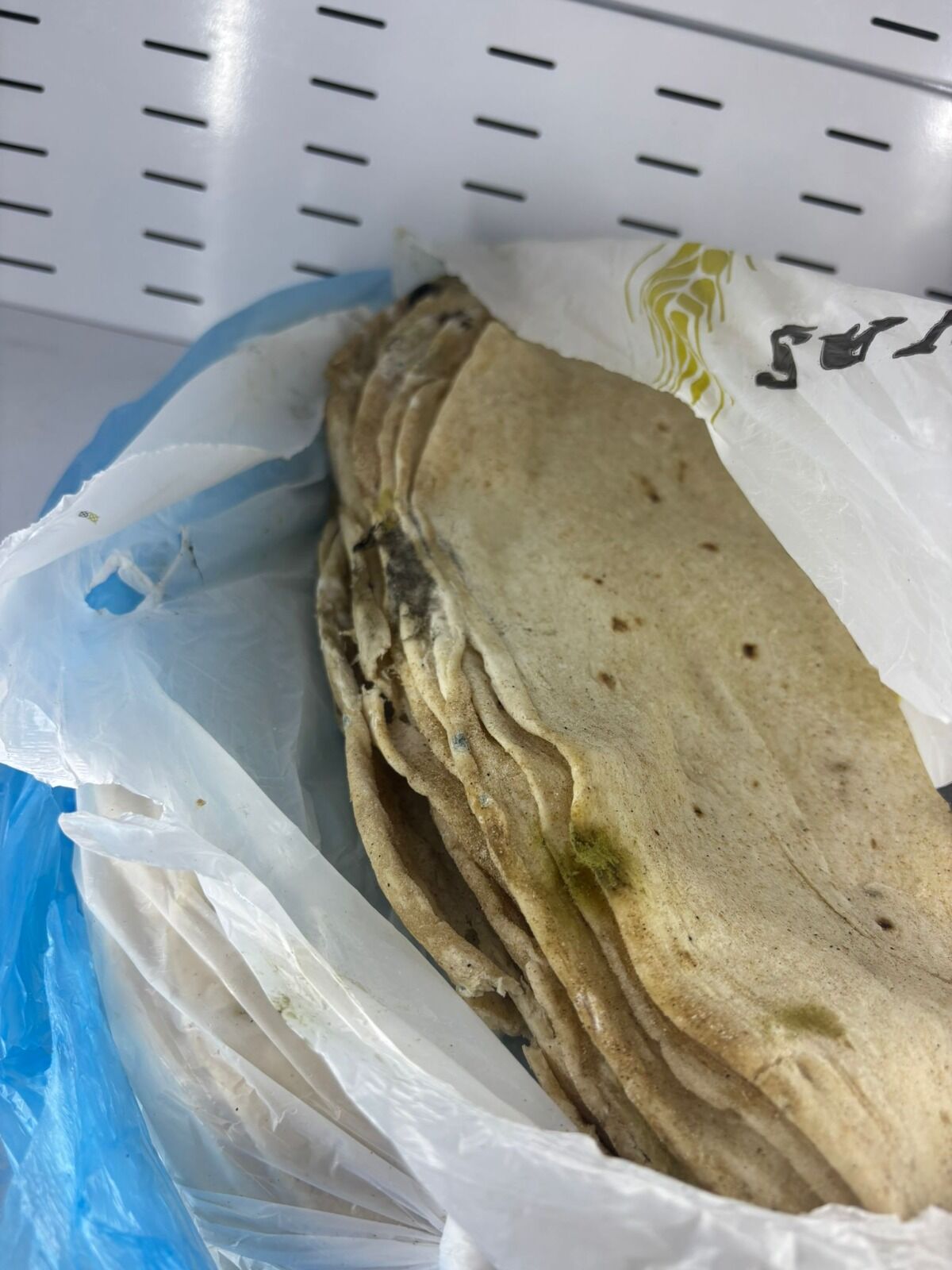 Alanya'da O Restoran Ve Kafenin Mutfağında Skandal! Mide Bulandırdı (3)