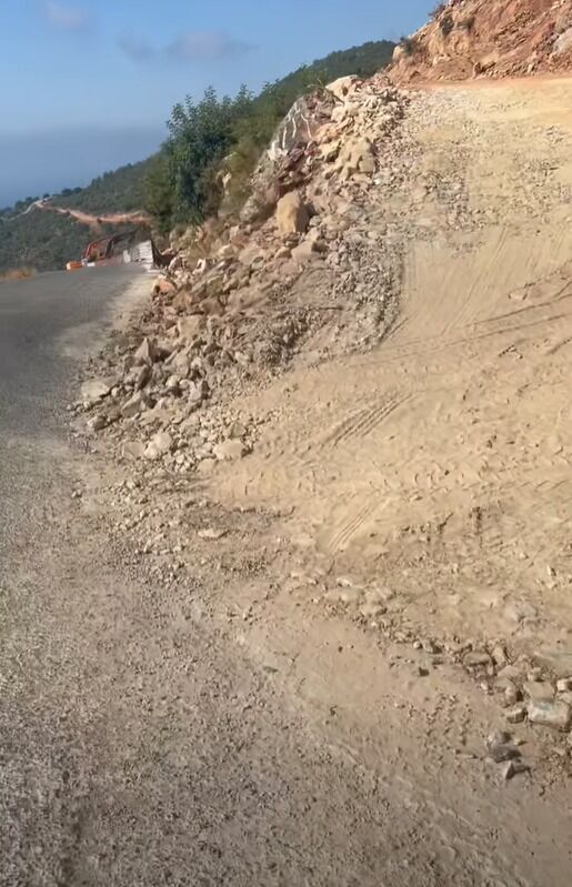 Alanya'da Toki̇ Inşaatı O Alanı Tamamen Kapattı! Facia Kapıda (1)