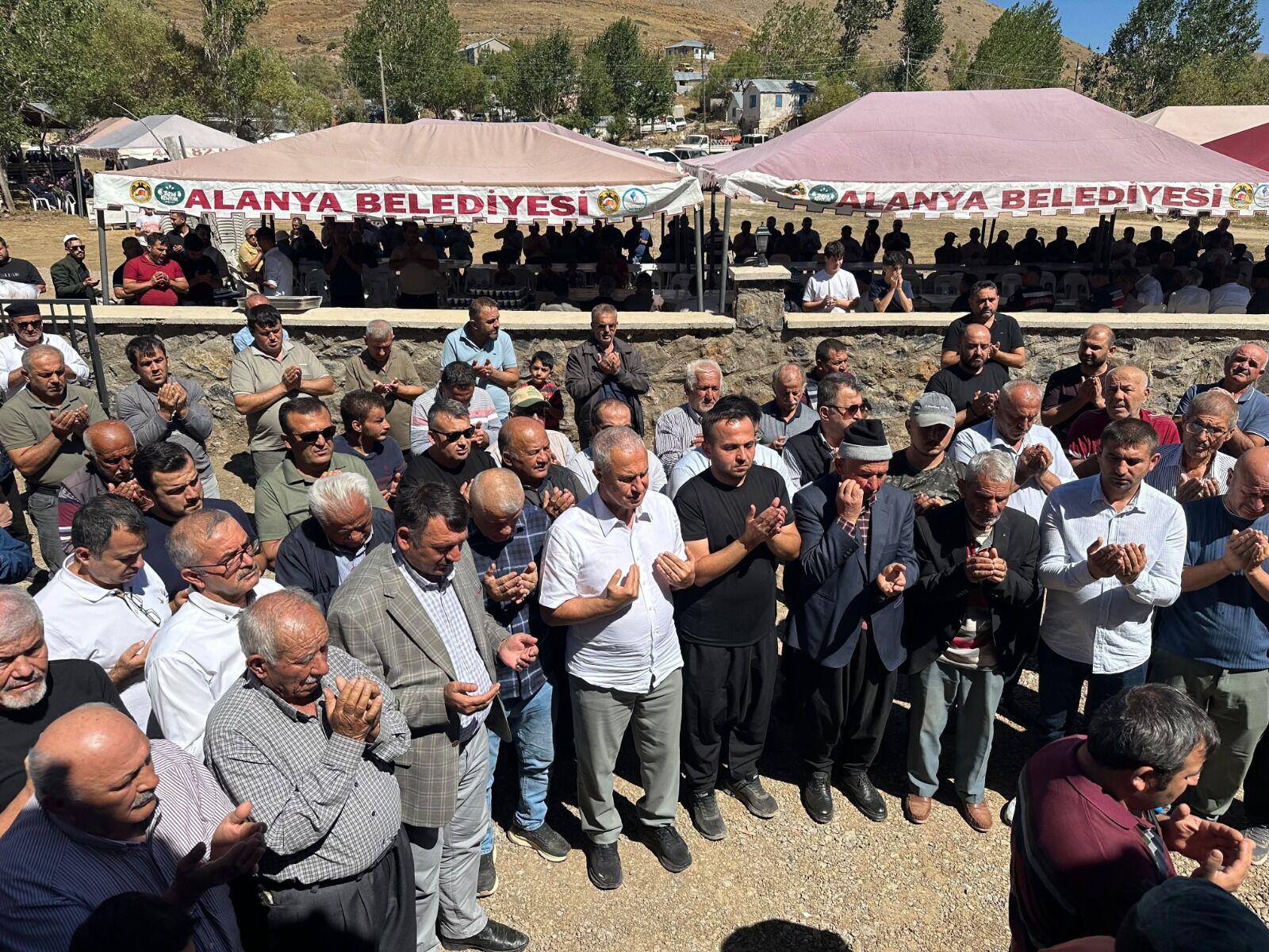 Alanya'nın O Mahallesinde Yeni Cami Açıldı (2)