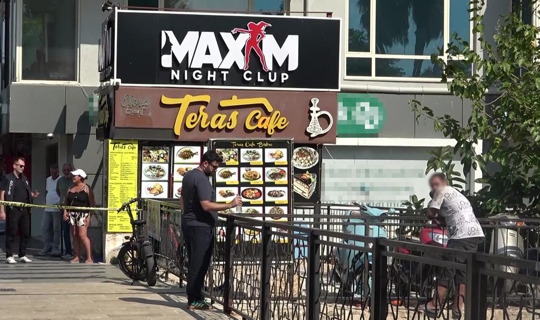 Antalya'da Alman Turist Insanlık Ölmemiş Dedirtti (3)