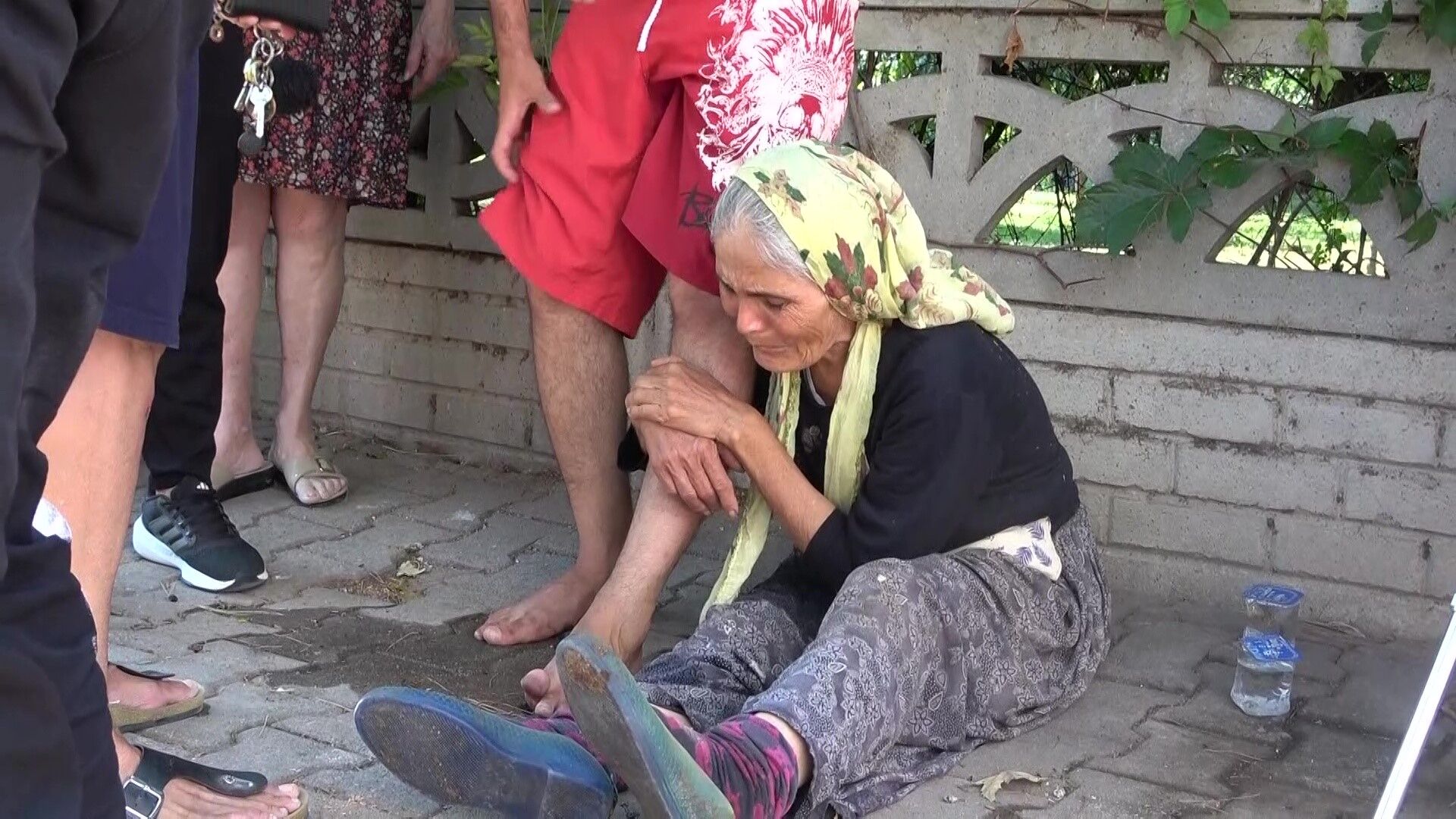 Antalya'da Evleri Yanarken Ikisi De Aynı Şeyi Düşündü (3)