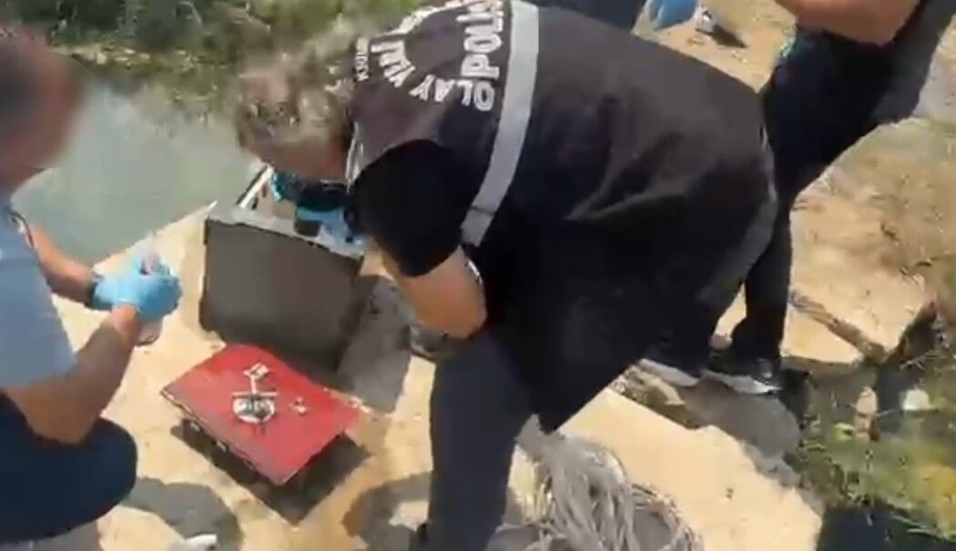 Antalya'da Milyonluk Hırsızlık! Çalınan Kasalar Dereden Çıktı (4)