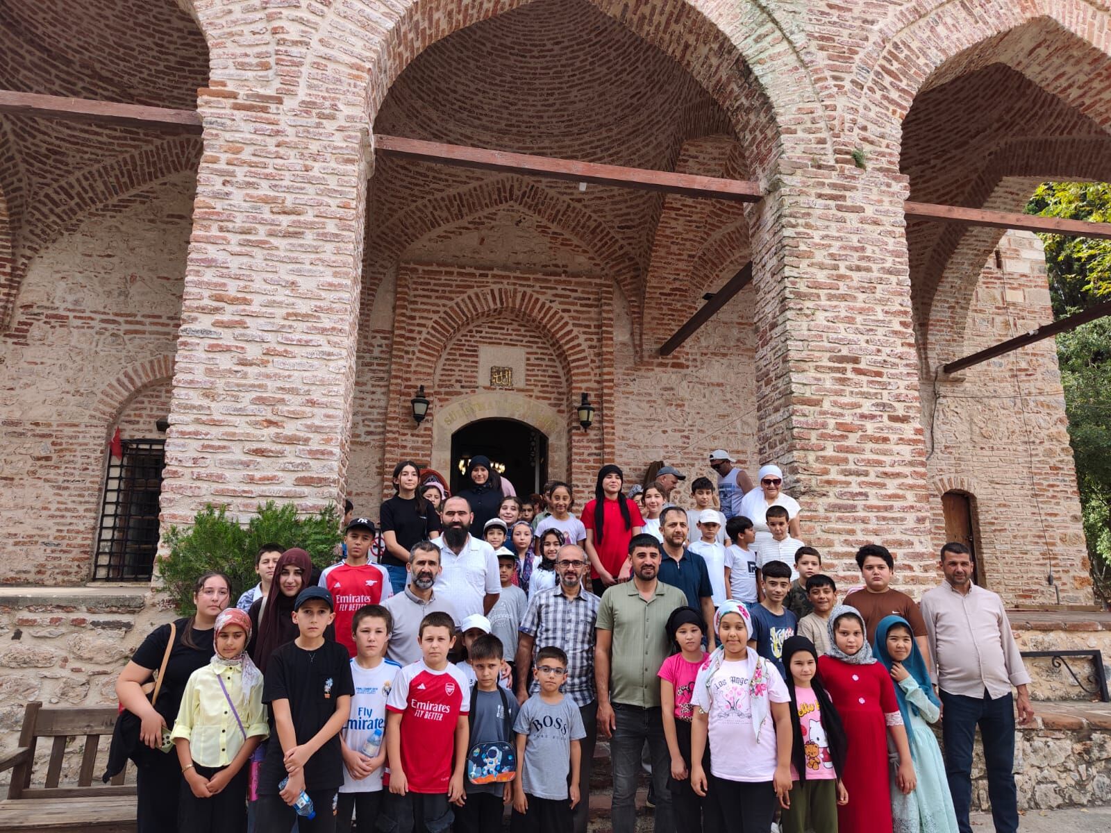 Di̇m Der’den Her Mahalleye Sosyal Ev (1)