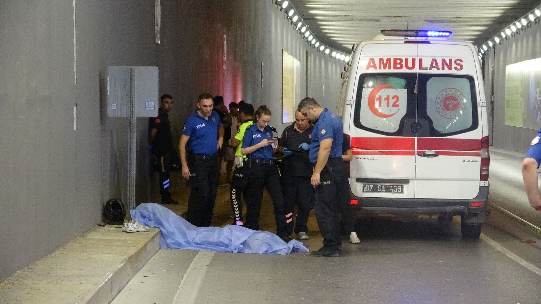 Ehliyetini 20 Gün Önce Almıştı... Antalya'da 18 Yaşında Öldü (3)