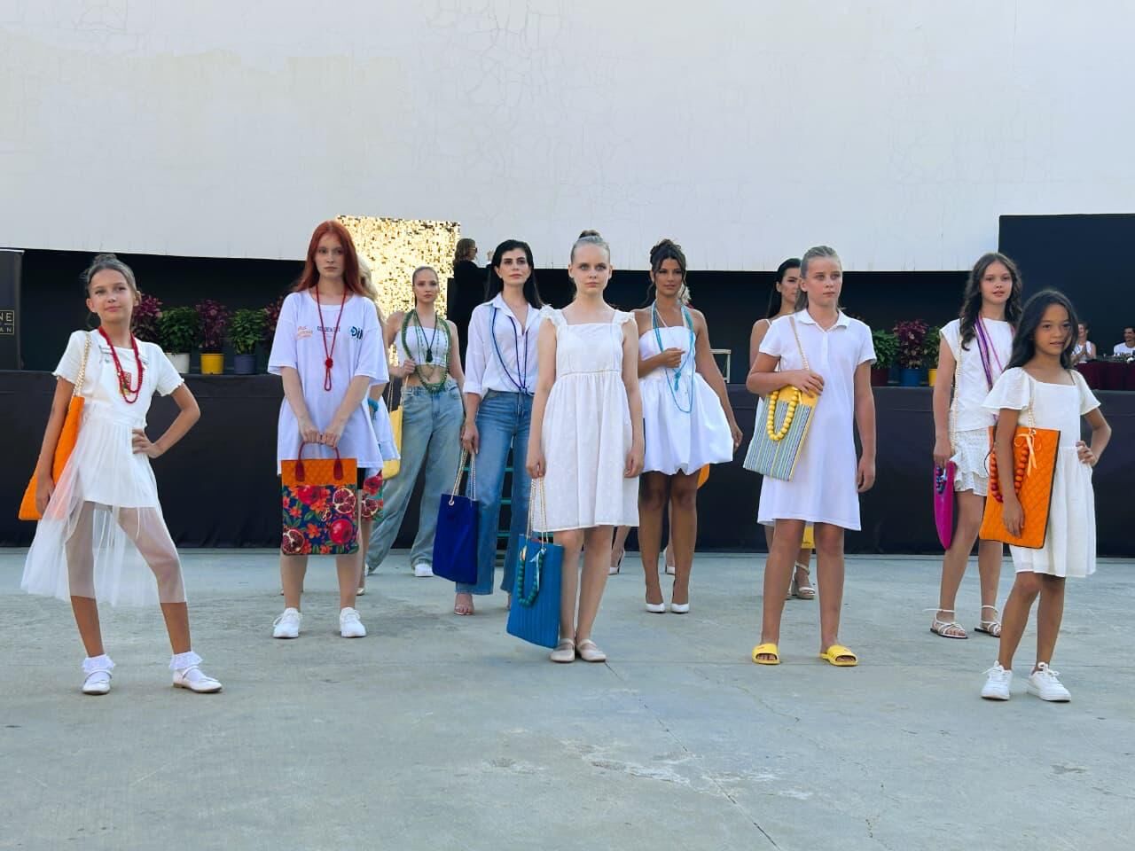 Fashi̇on Week Alanya’ya Kateri̇na Ri̇chart Yakin İmzasi 6