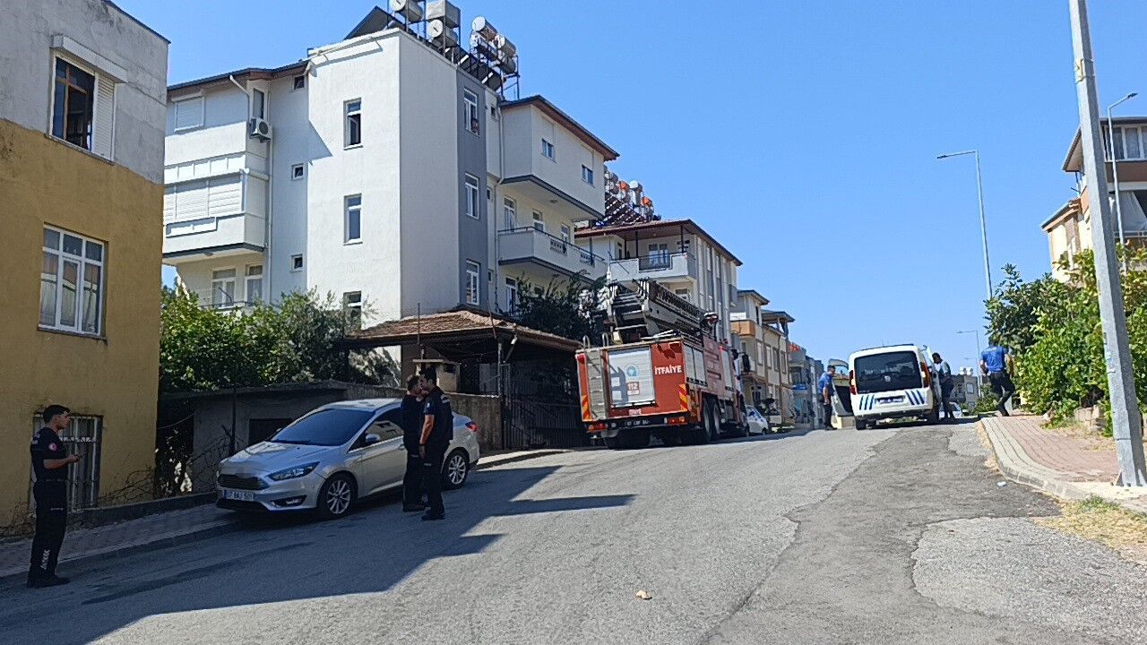 Manavgat’ta Çatı Ihbarı Ekipleri Alarma Geçirdi (1)