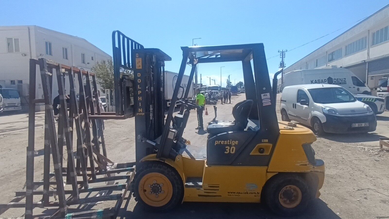 Manavgat'ta Feci Ölüm Vinç Demirlerine Çarparak Öldü! O Anlar Kamerada (4)