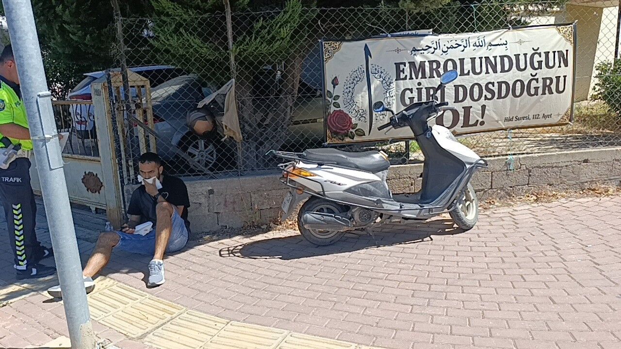 Manavgat'ta Kazada Sürücü Yardım Etmeden Kaçtı (3)