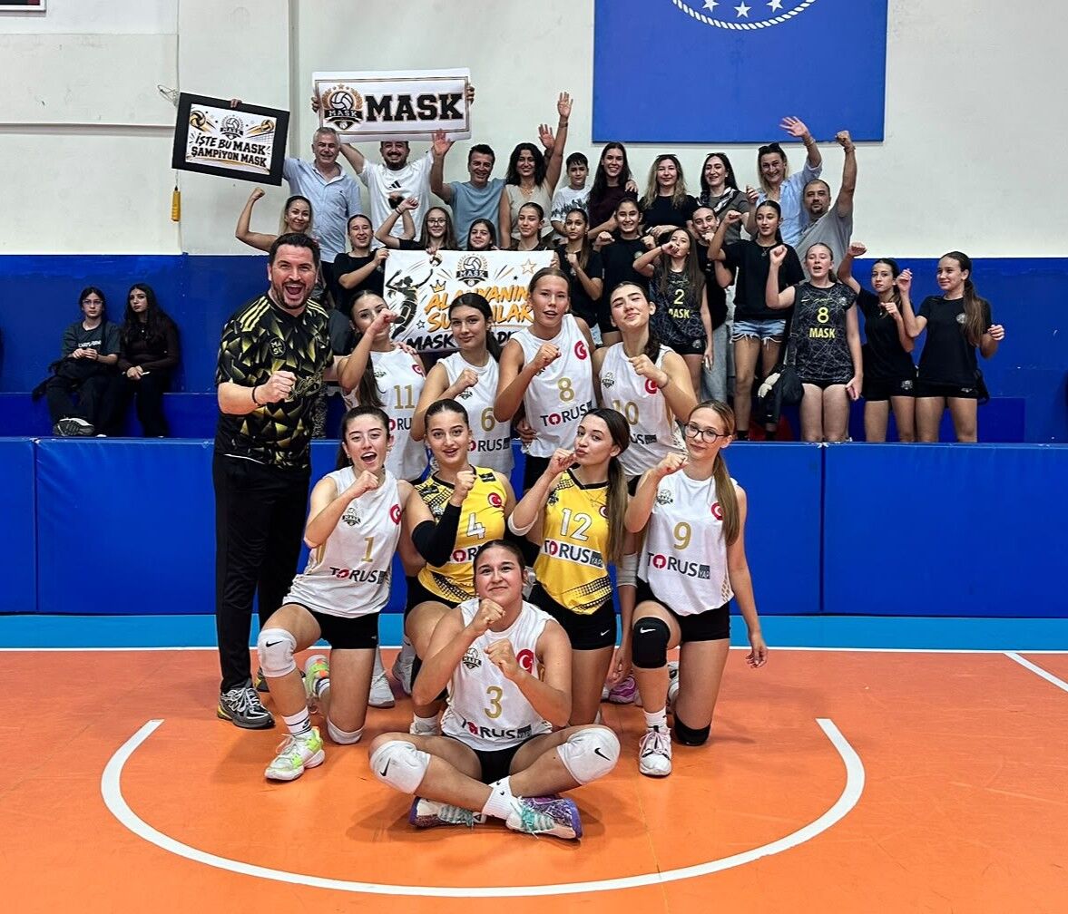 Yerel Voleybol Liglerinde Mask Fırtınası Esiyor (3)