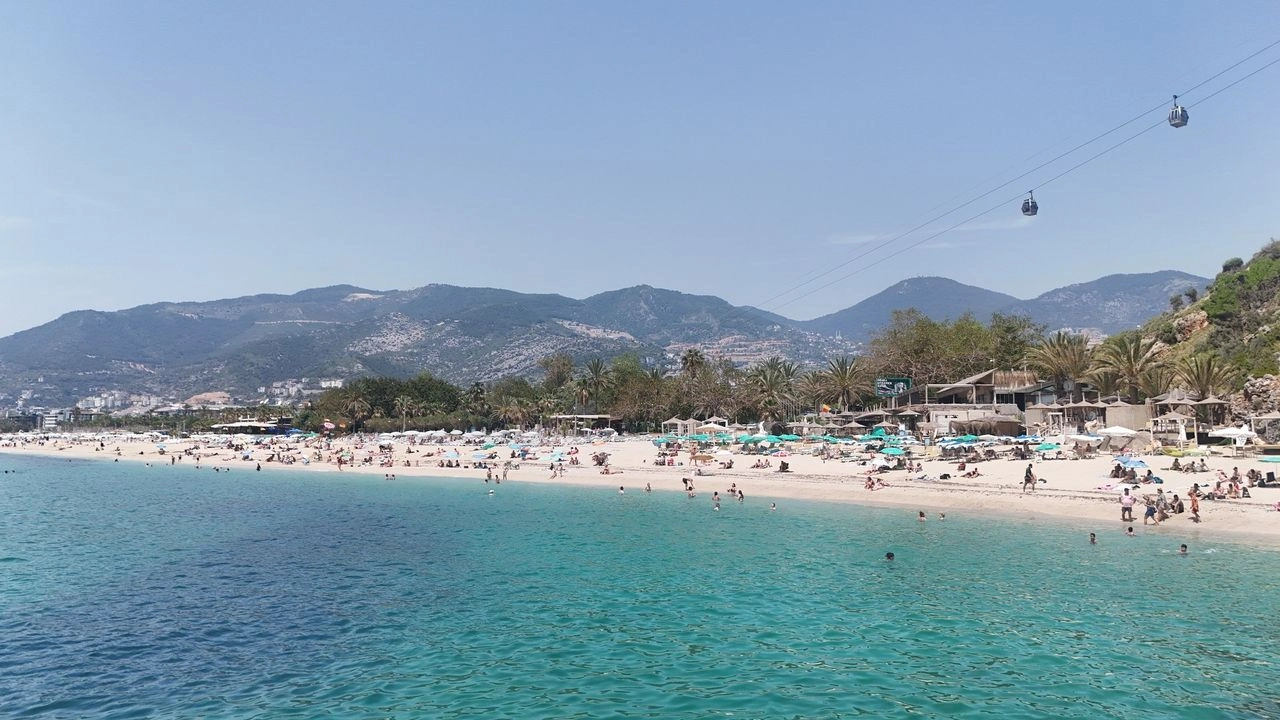 Alanya hava durumu 23 Ekim Cuma: Sıcaklık 28 dereceye ulaşacak