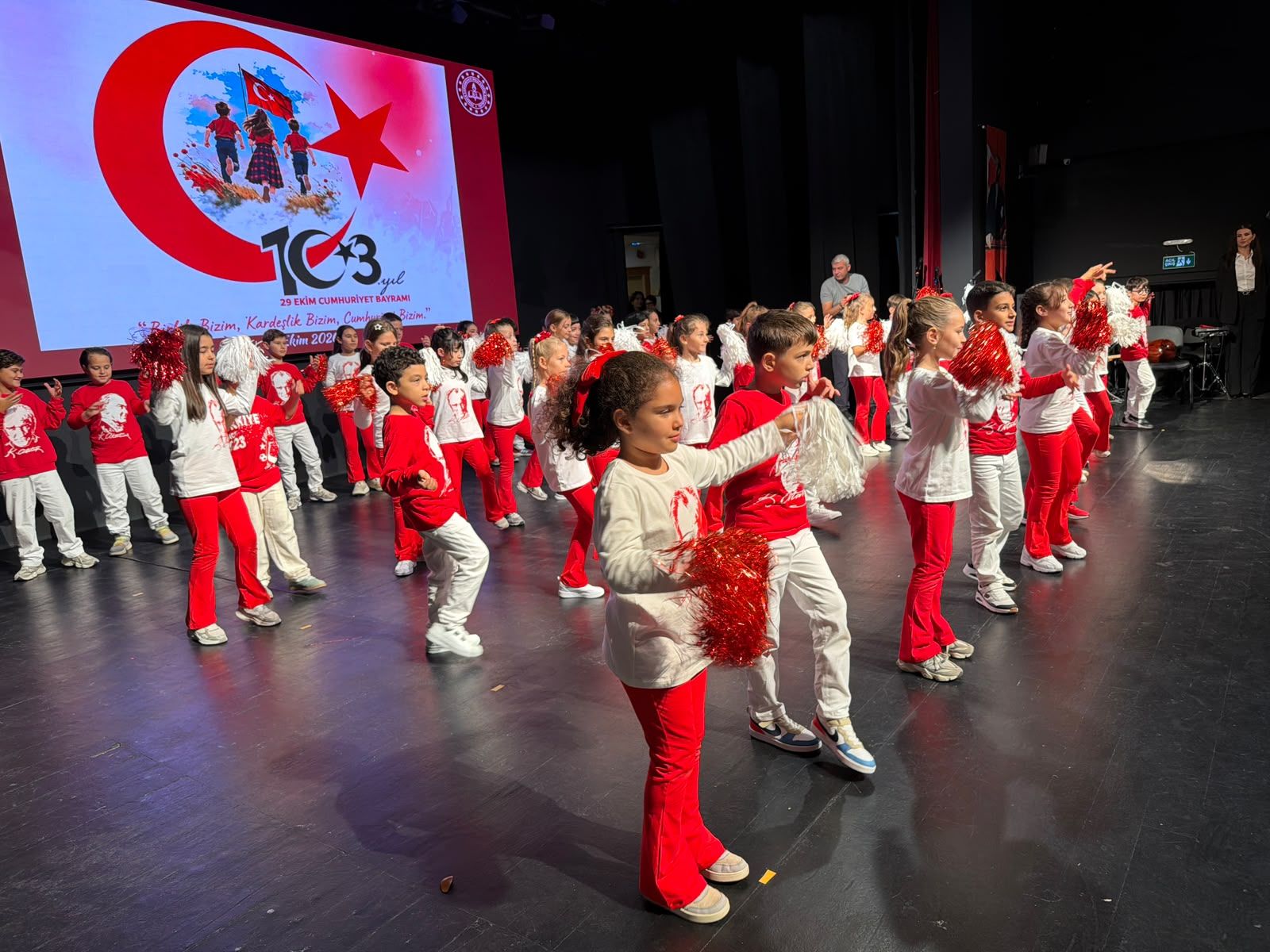 Alanya’da Cumhuriyet’in 103’üncü yıl dönümü törenle kutlandı