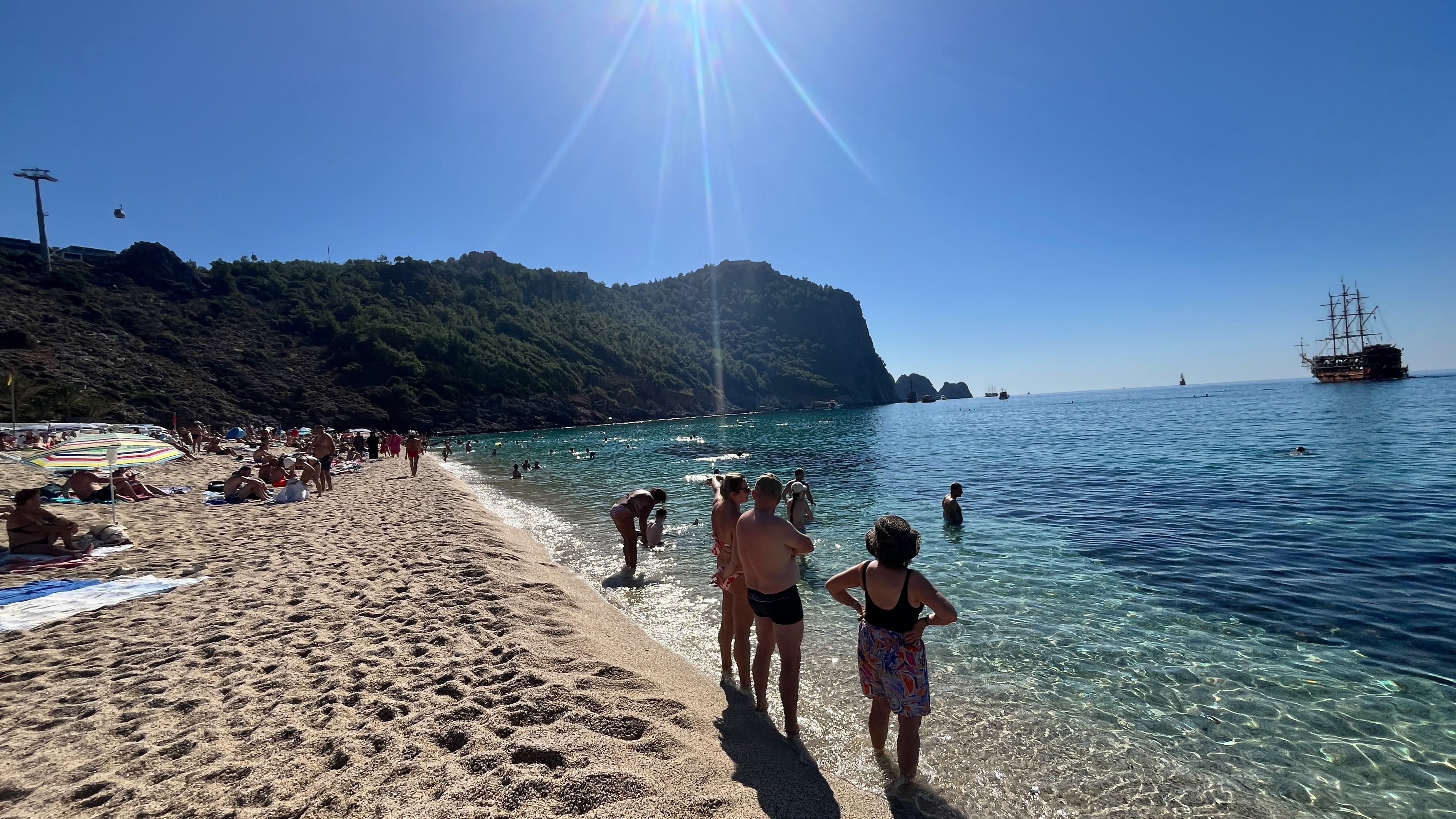 Alanya'da Kleopatra Plajı'nı Gören Yaz Sanıyor (3)