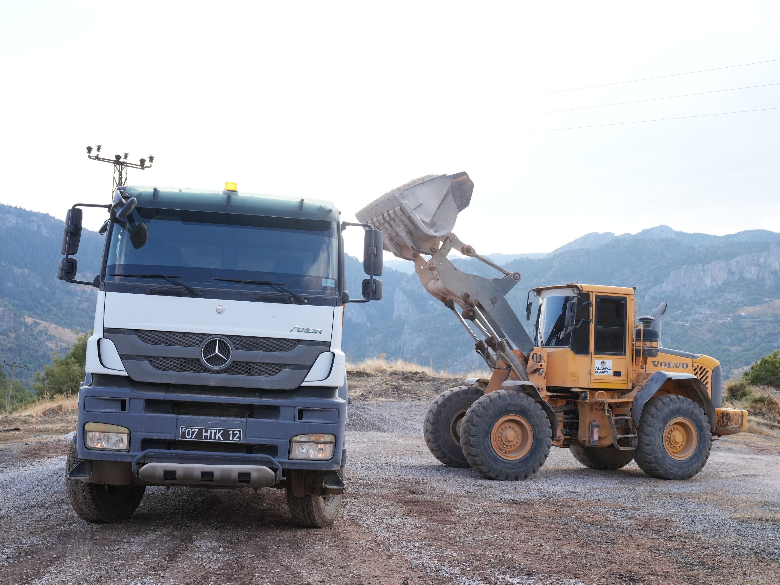 Alanya’nın Kırsalında Dev Yol Hamlesi! 5 Mahalleyi Kapsıyor (3)