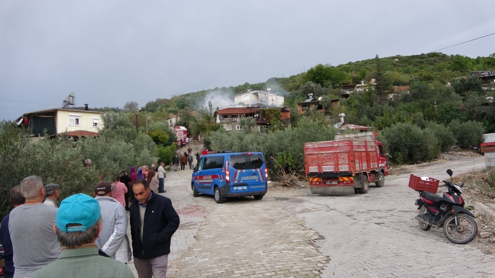 Antalya Konya Yolunun Geçtiği Mahalleden Seslendi (3)