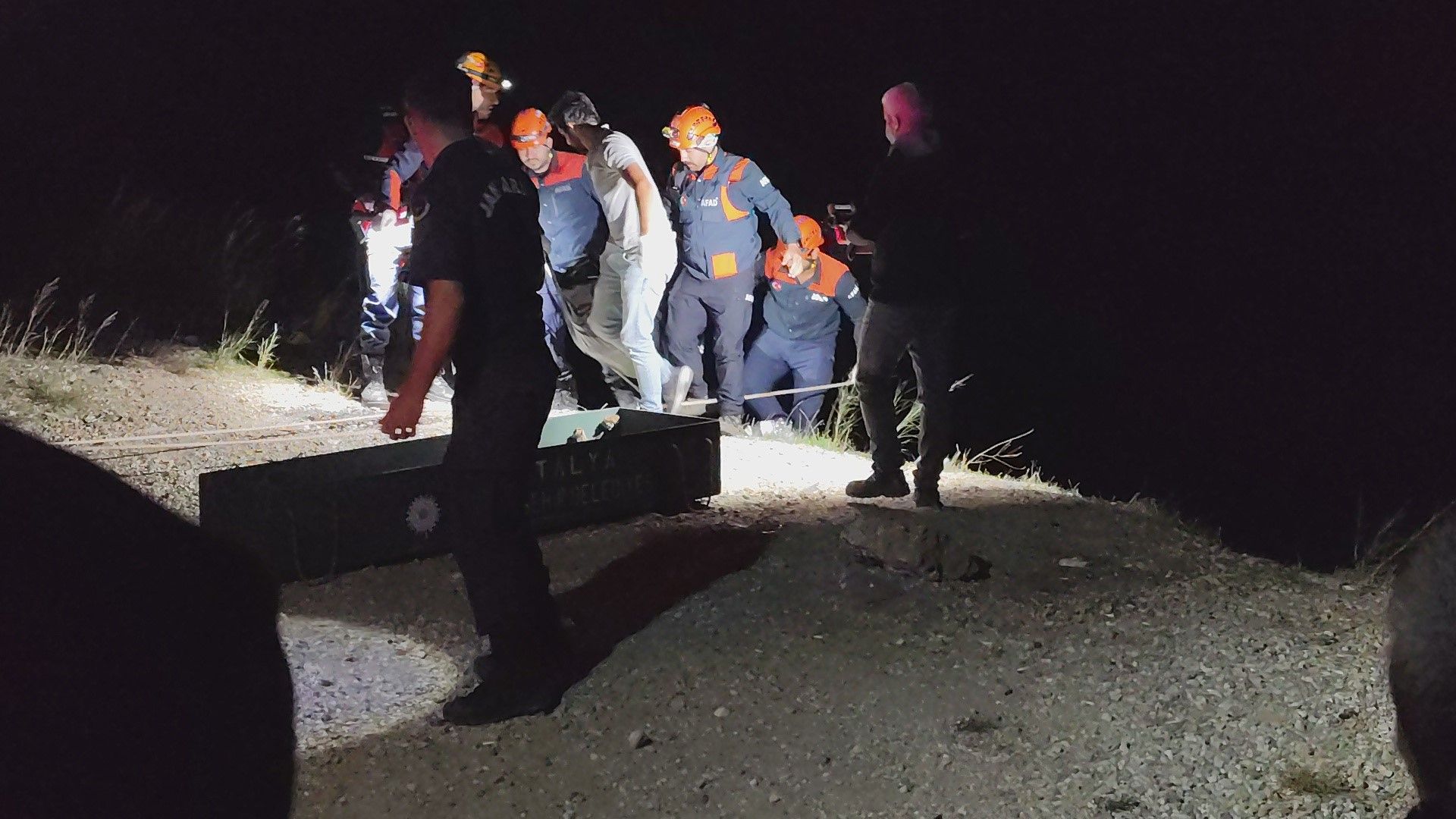 Antalya'da aranan yaşlı çiftten biri ölü bulundu, diğeri yaralı