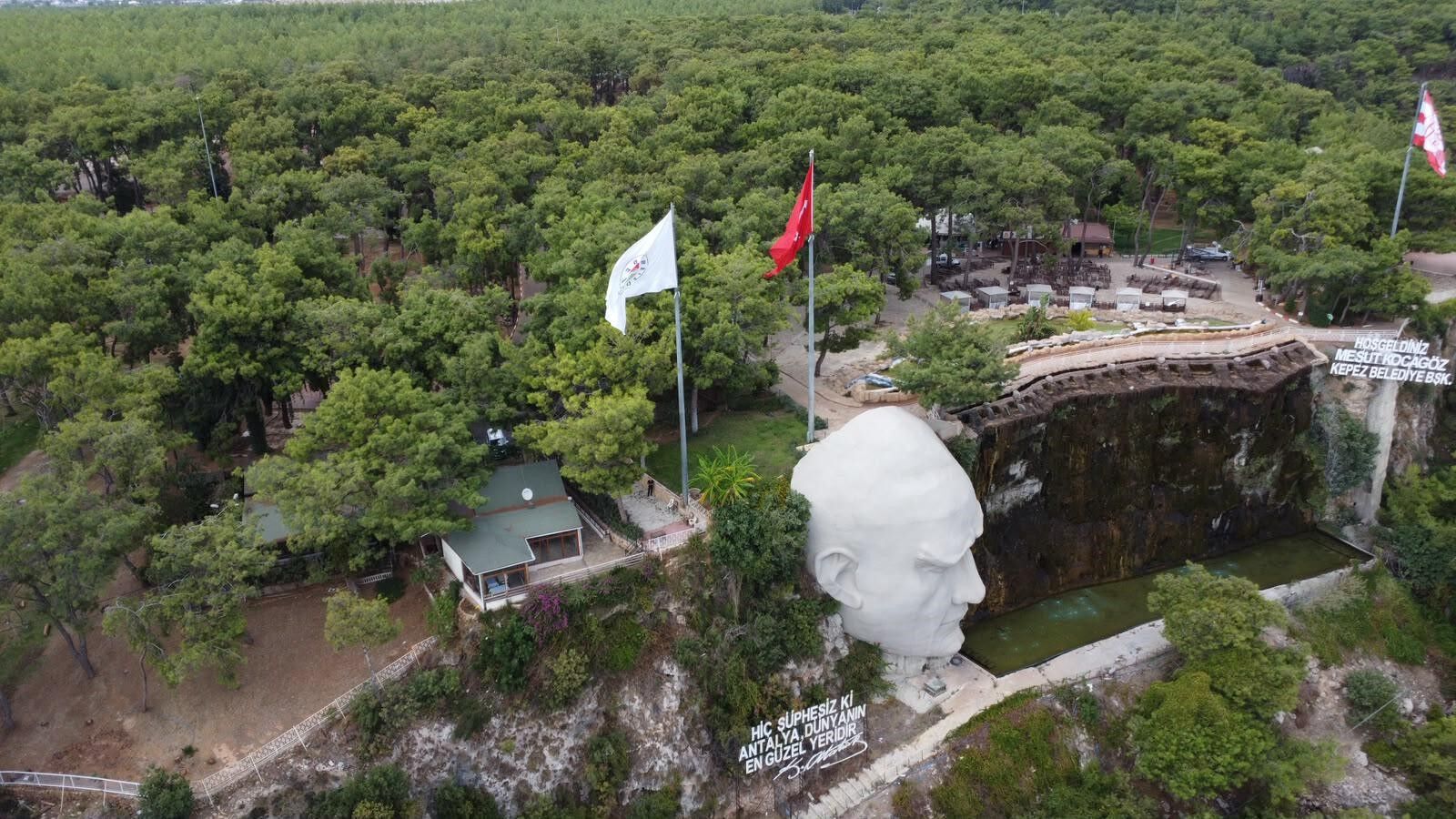 Antalya'da O Orman Girişlere Kapatıldı (1)