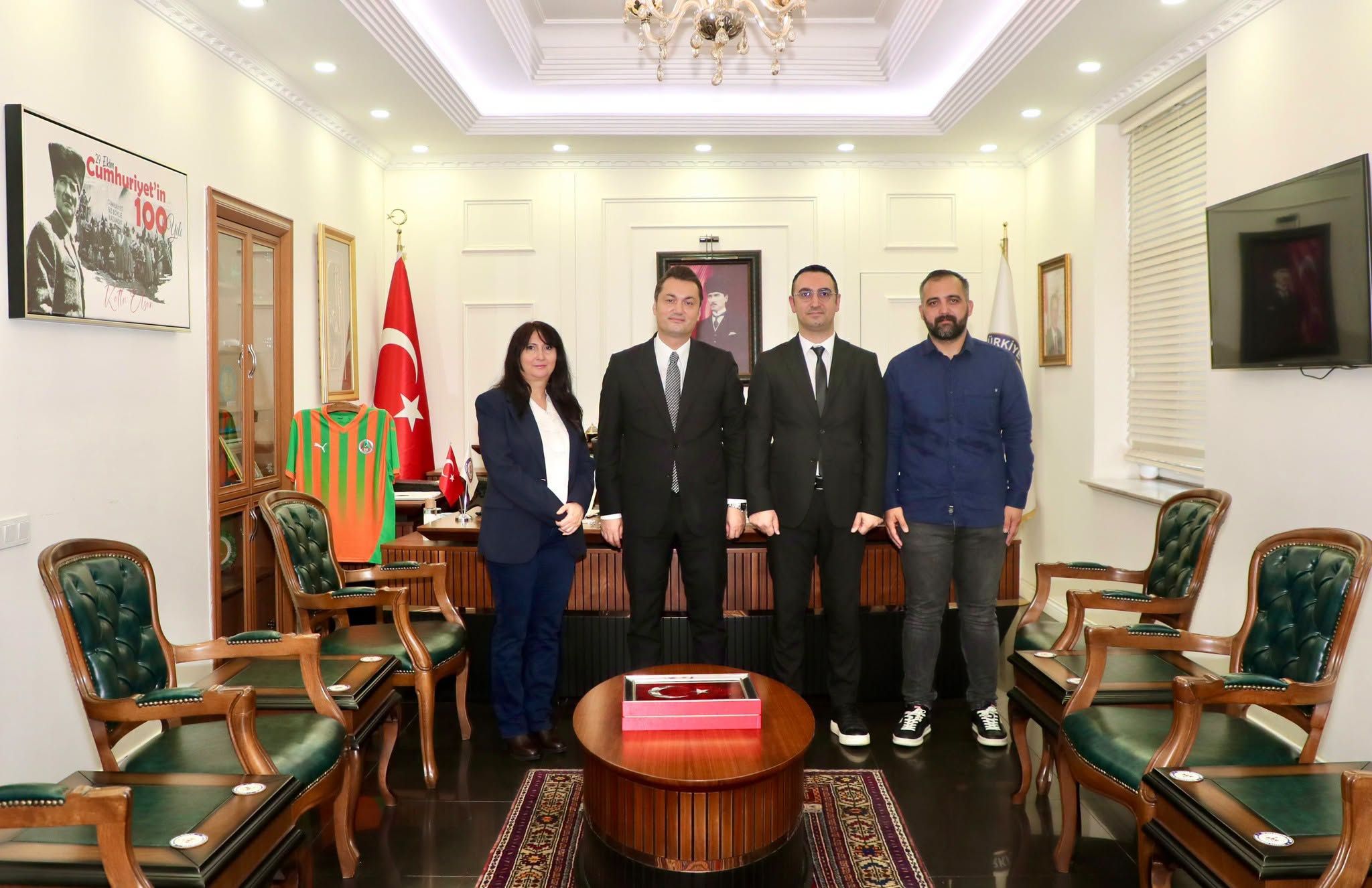 Yeni Sendika’dan Kaymakam Öztürk’e ziyaret